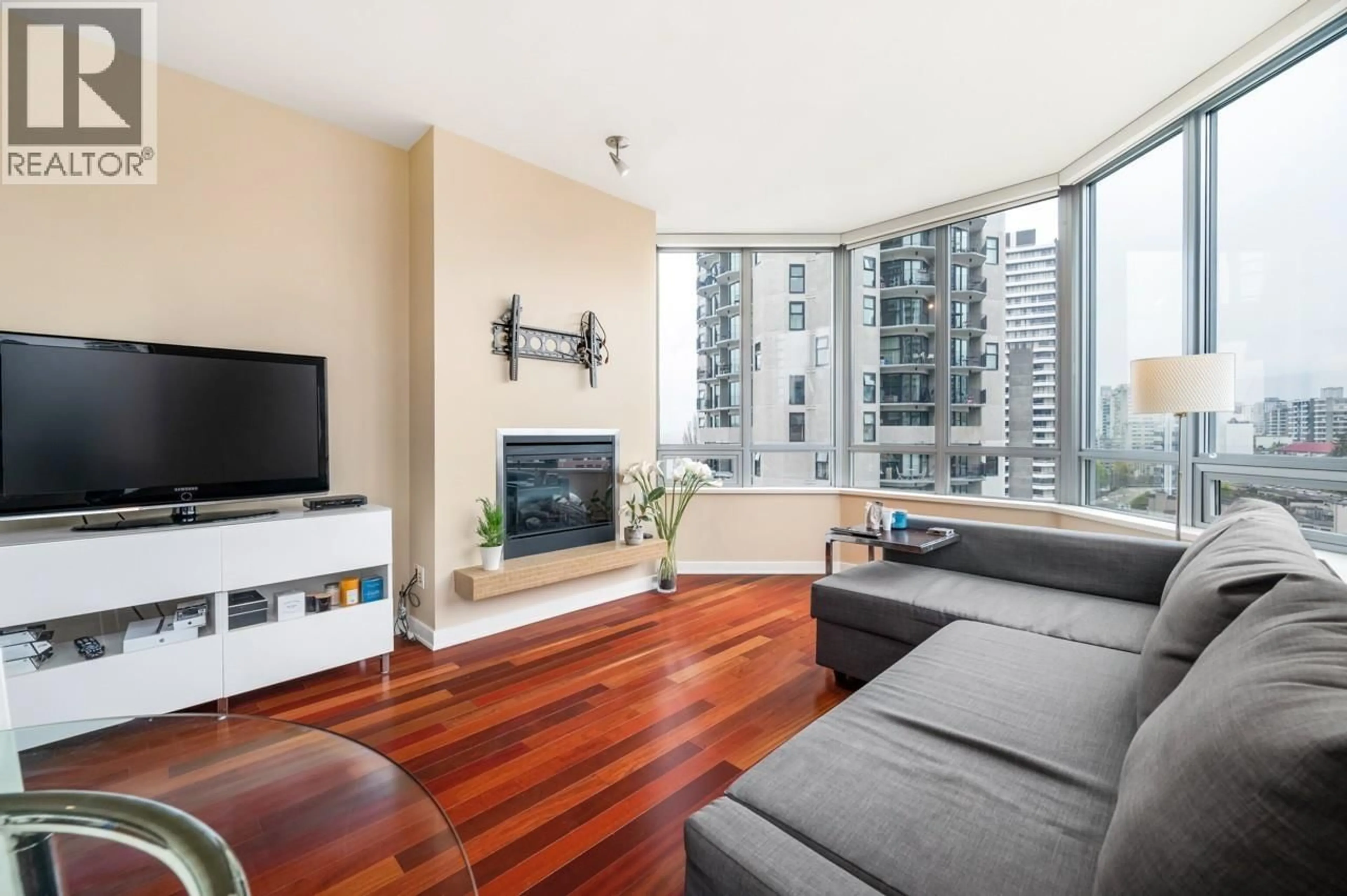 Living room with furniture, unknown for 1206 - 1005 BEACH AVENUE, Vancouver British Columbia V6E3W2