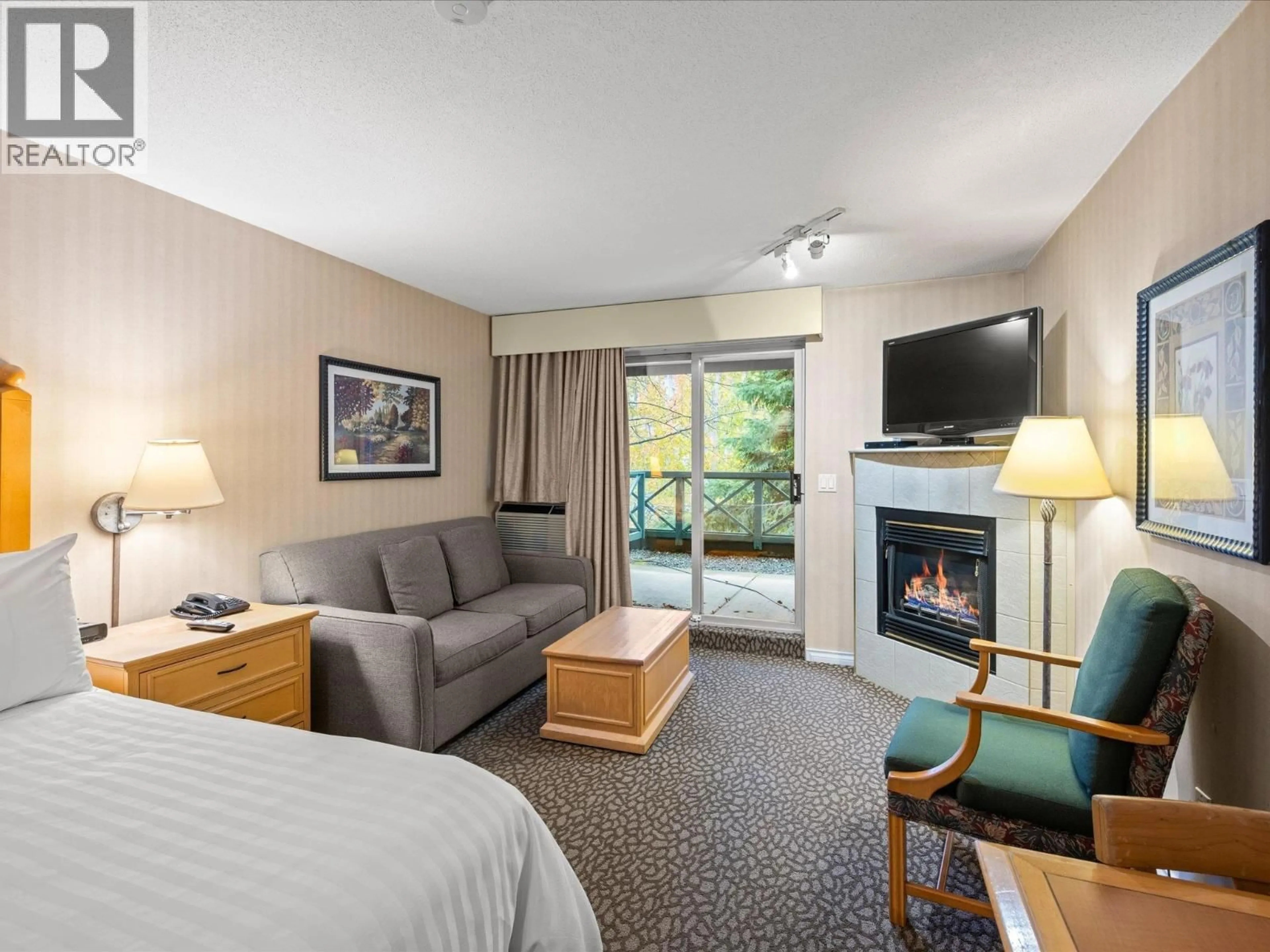 A pic of a room for 202 - 4319 MAIN STREET, Whistler British Columbia V8E1B1