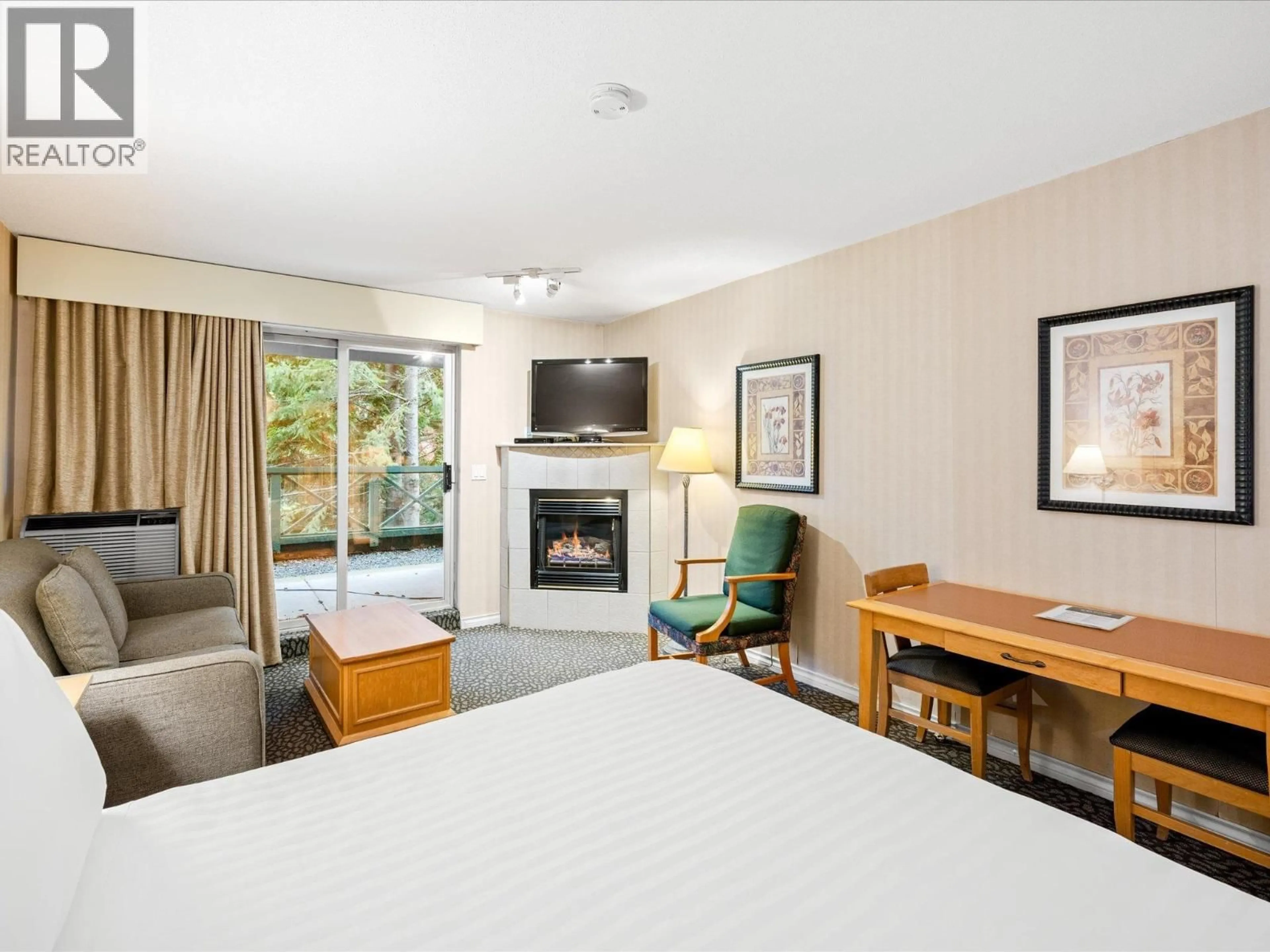 A pic of a room for 202 - 4319 MAIN STREET, Whistler British Columbia V8E1B1