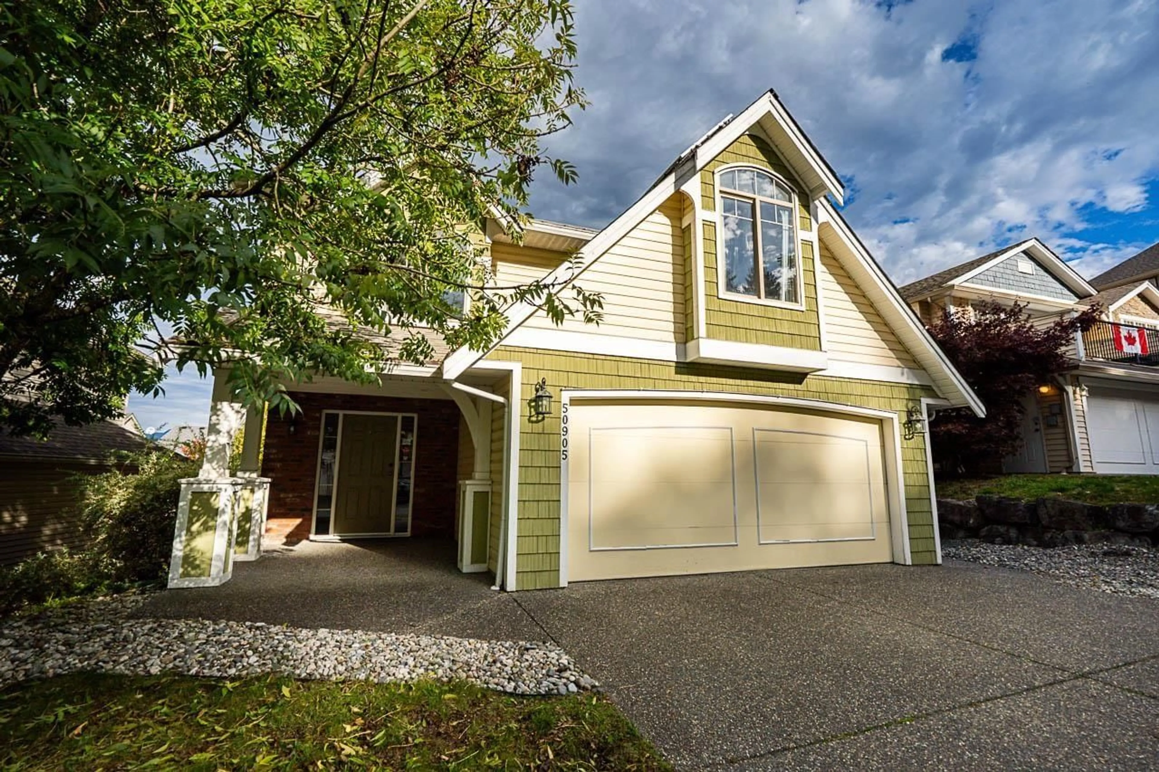 Home with vinyl exterior material, street for 50905 FORD CREEK PLACE, Chilliwack British Columbia V4Z1K5