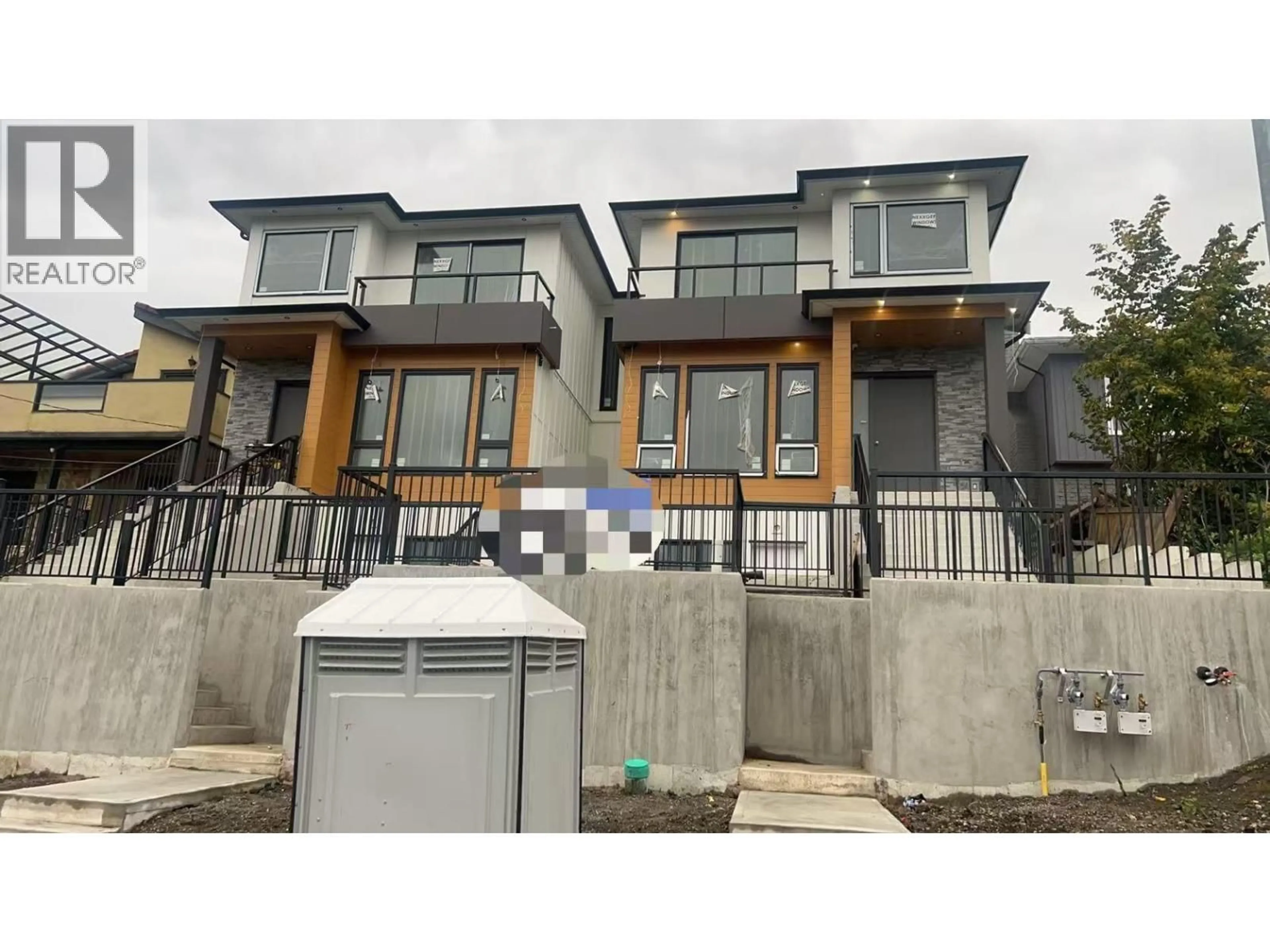 Unknown for 5389 PATRICK STREET, Burnaby British Columbia V3J3B2