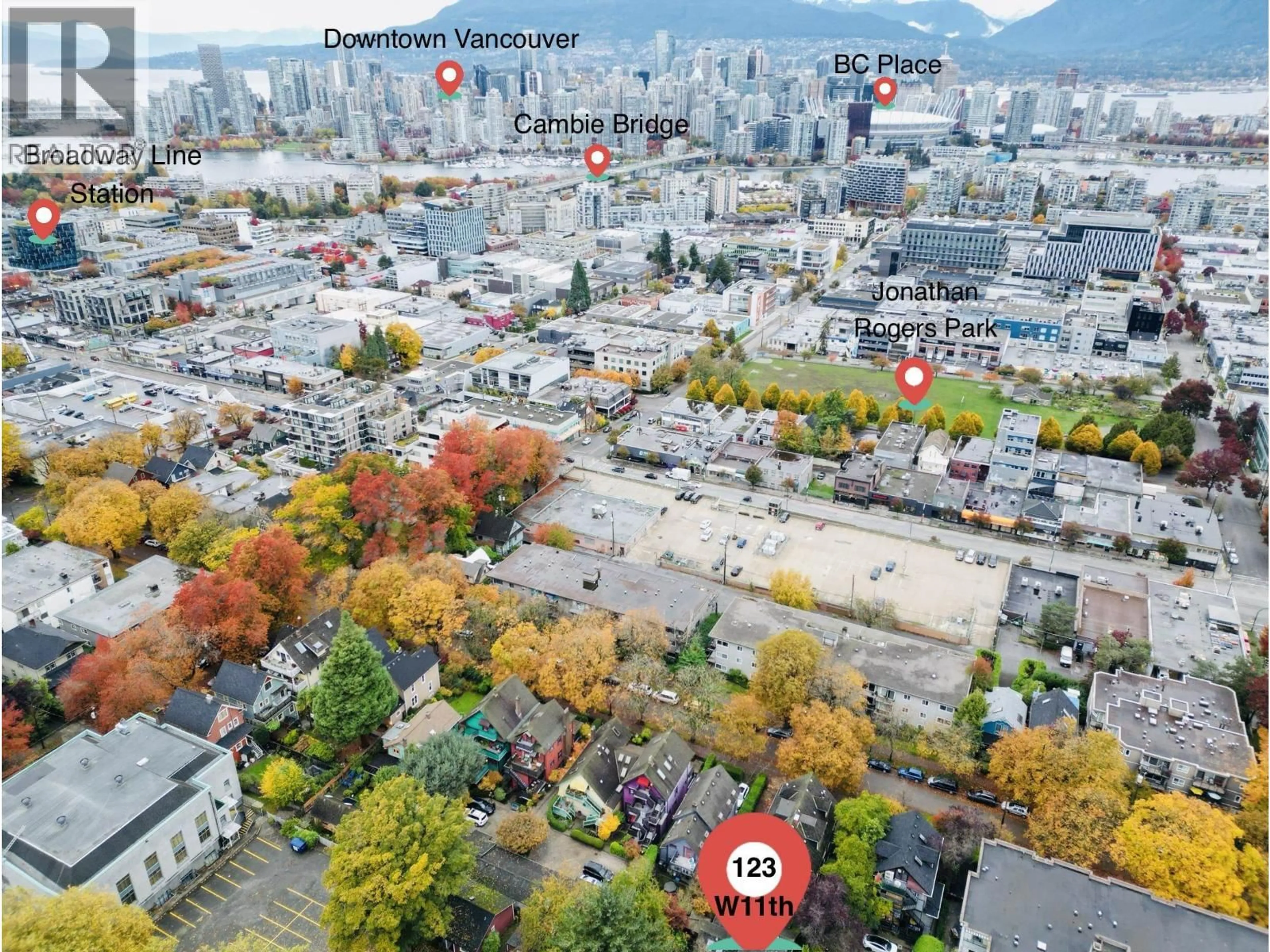 A pic from outside/outdoor area/front of a property/back of a property/a pic from drone, city buildings view from balcony for 123 11TH AVENUE, Vancouver British Columbia V5Y1S8