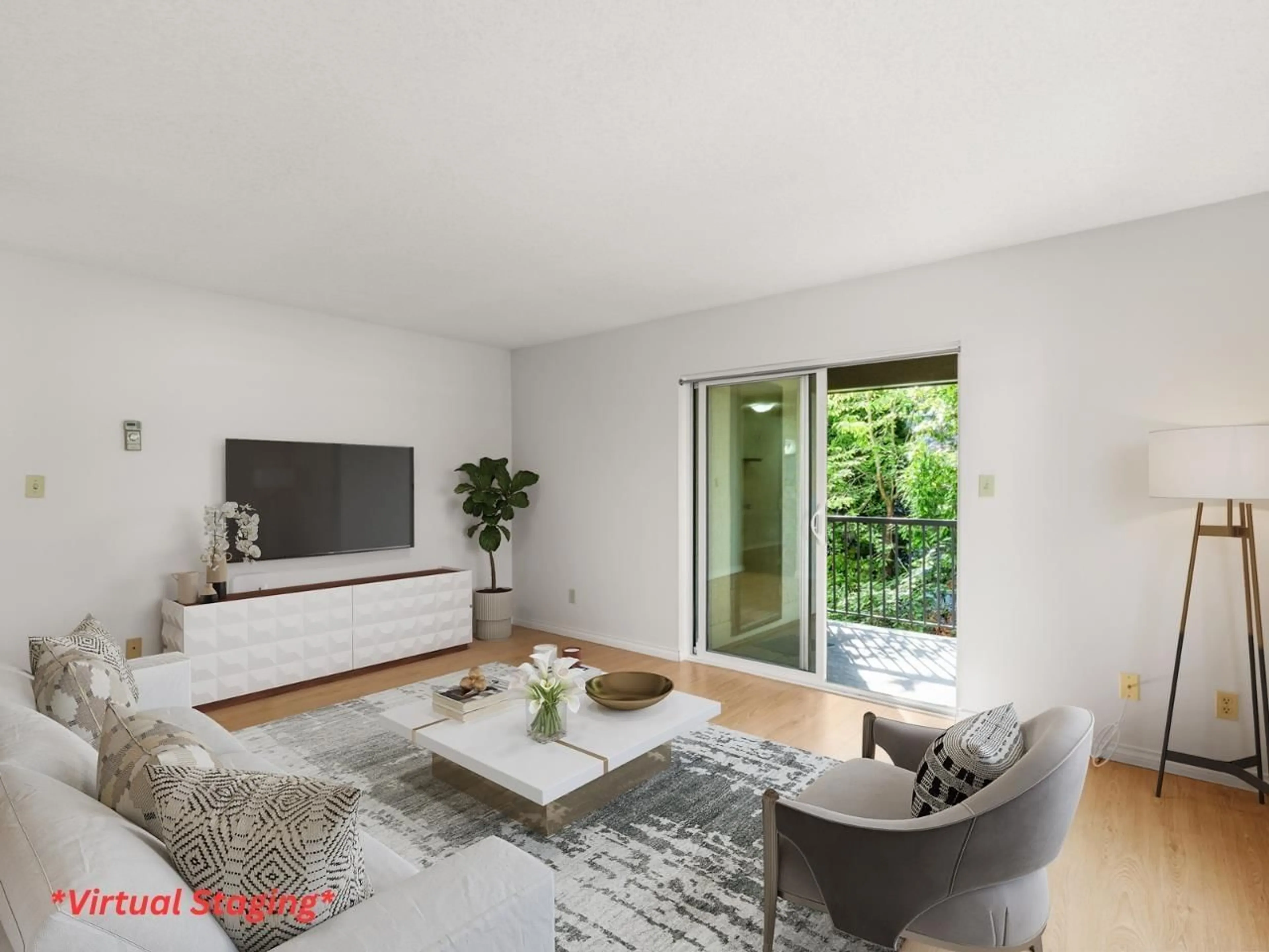 Living room with furniture, unknown for 205 - 1531 MERKLIN, White Rock British Columbia V4B4C6