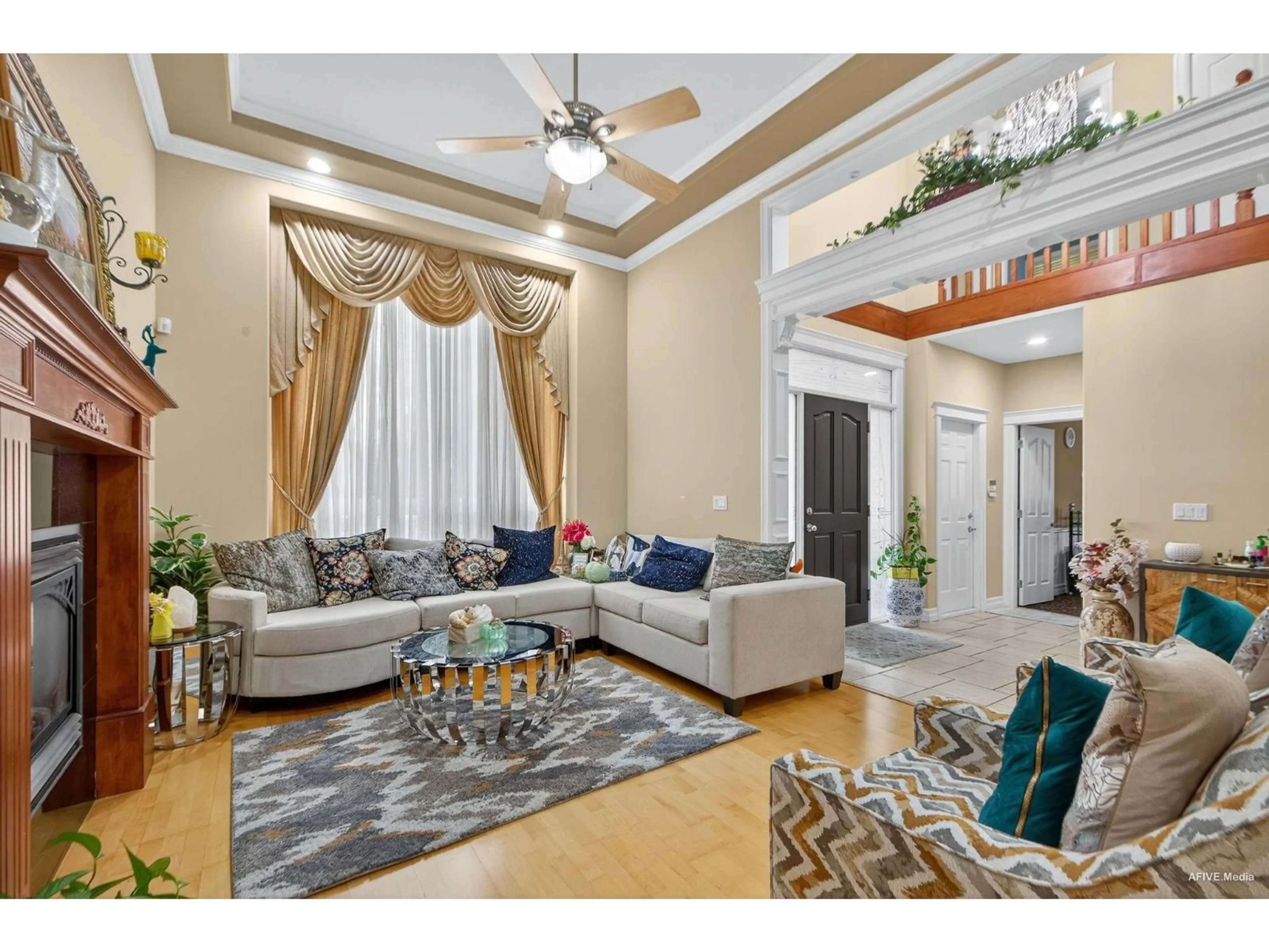 Living room with furniture, unknown for 14511 83, Surrey British Columbia V3S0N6