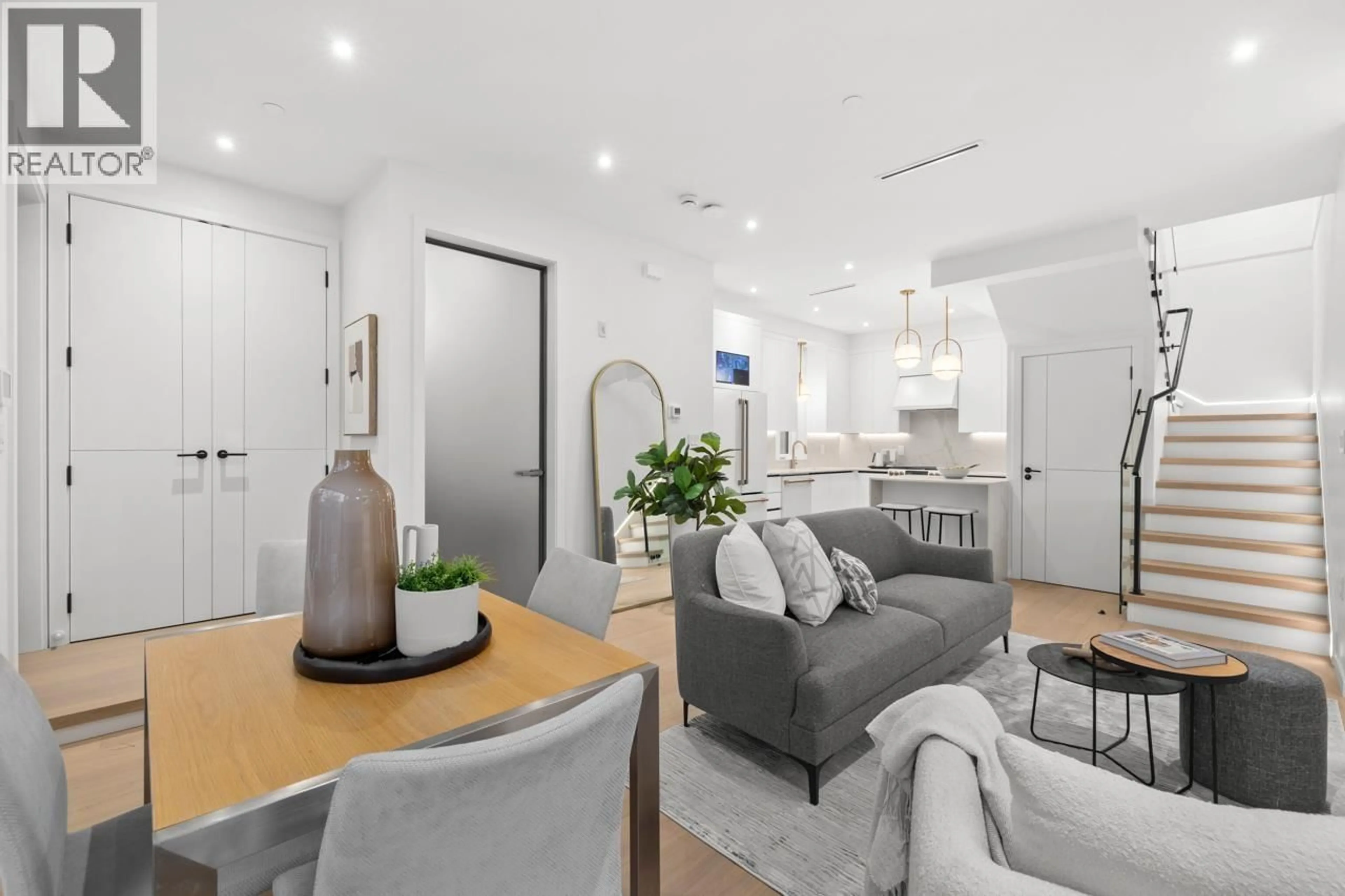 Open concept kitchen, unknown for 683 18TH AVENUE, Vancouver British Columbia V5Z1V9