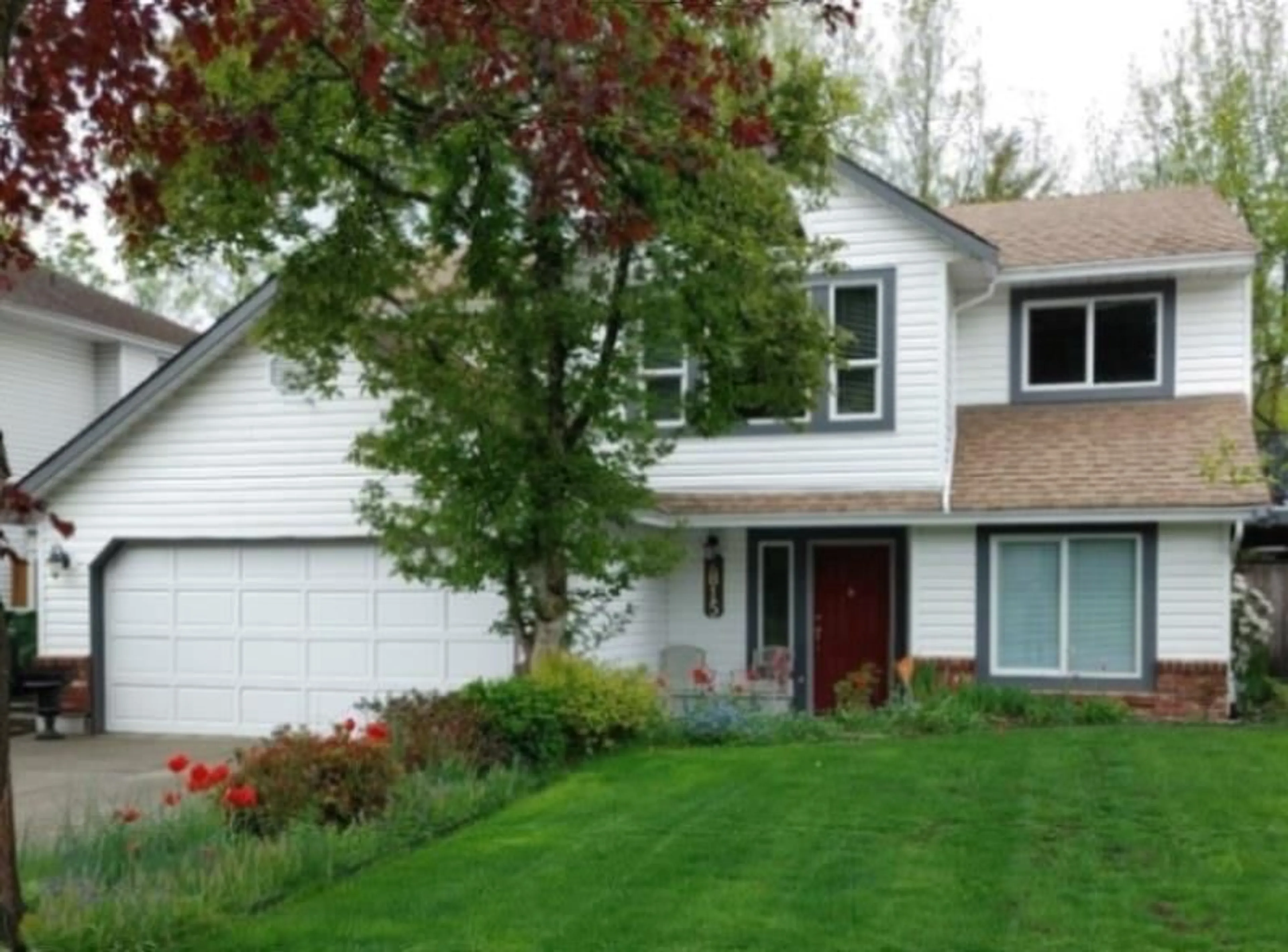 Home with vinyl exterior material, street for 2815 WESTSIDE, Abbotsford British Columbia V2T4W4