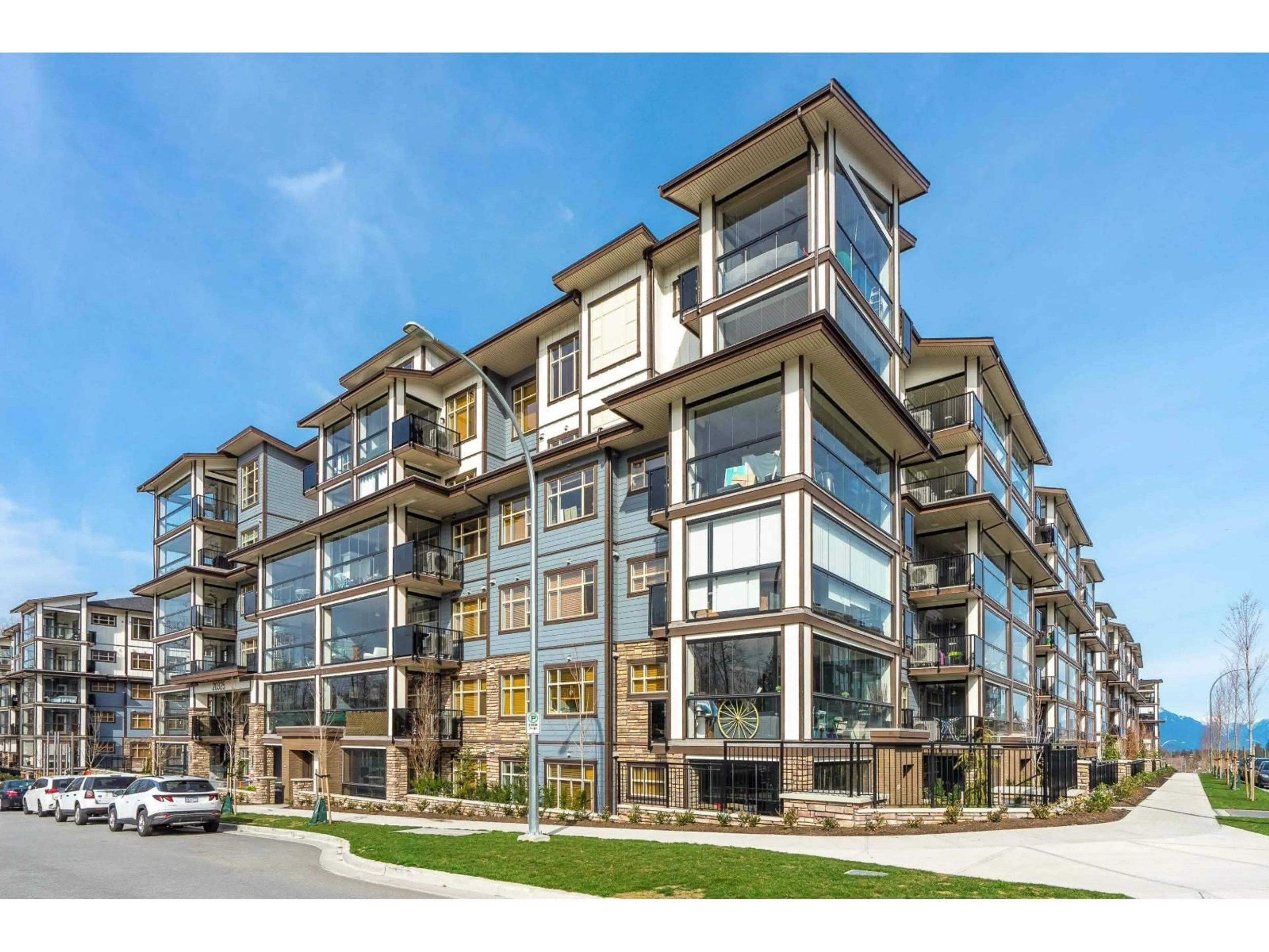 Unknown for 213 - 20325 85, Langley British Columbia V2Y2C2