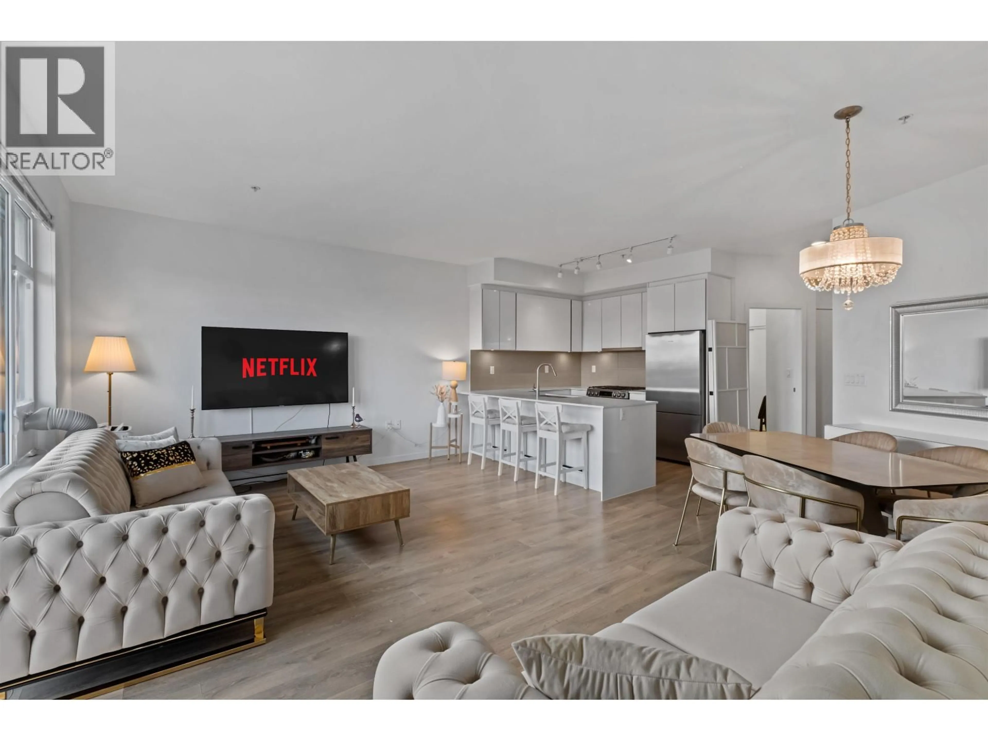 Open concept kitchen, unknown for 505 - 725 MARINE DRIVE, North Vancouver British Columbia V7M0G2