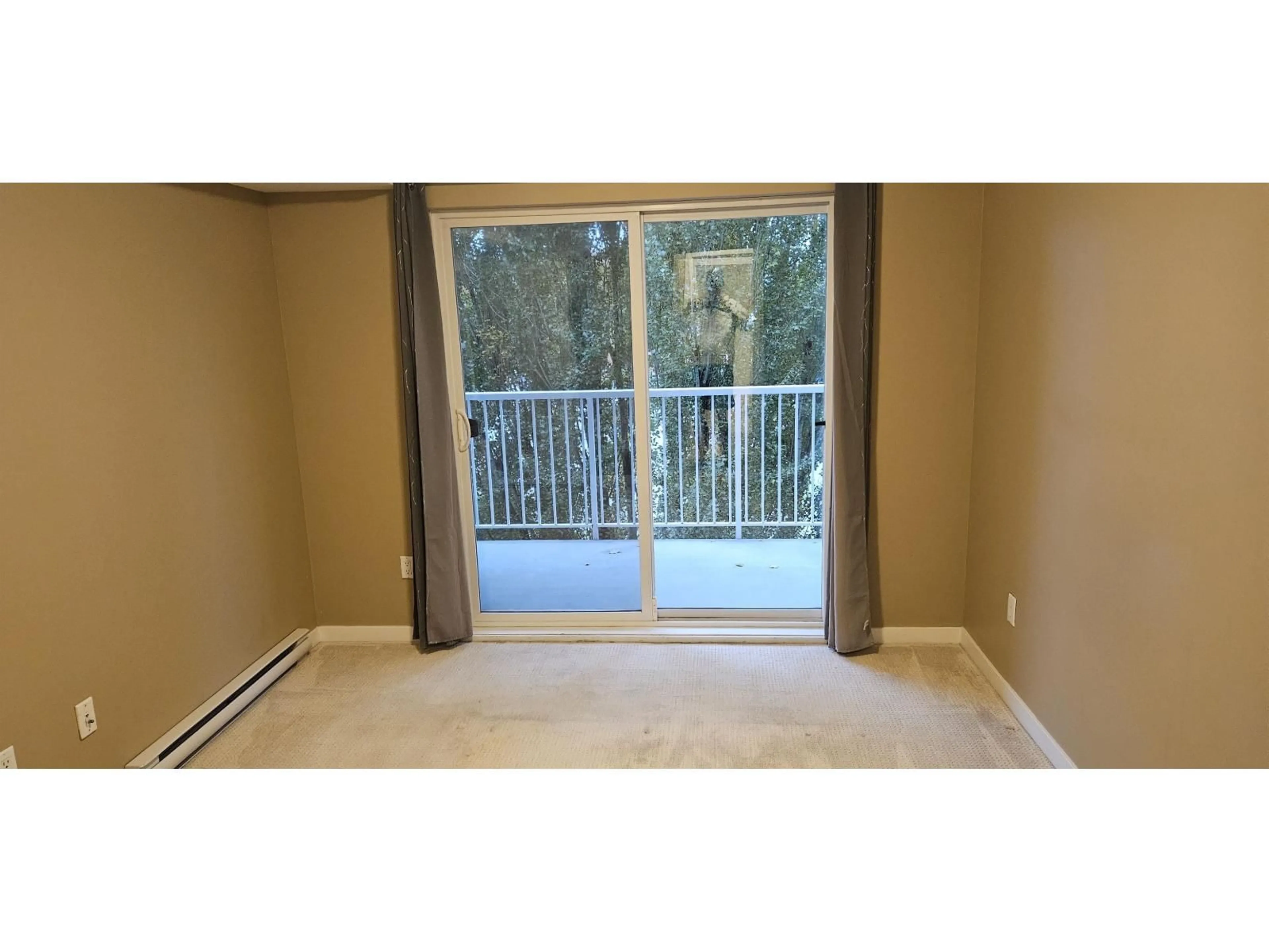A pic of a room for 310 - 33960 OLD YALE, Abbotsford British Columbia V2S2J9