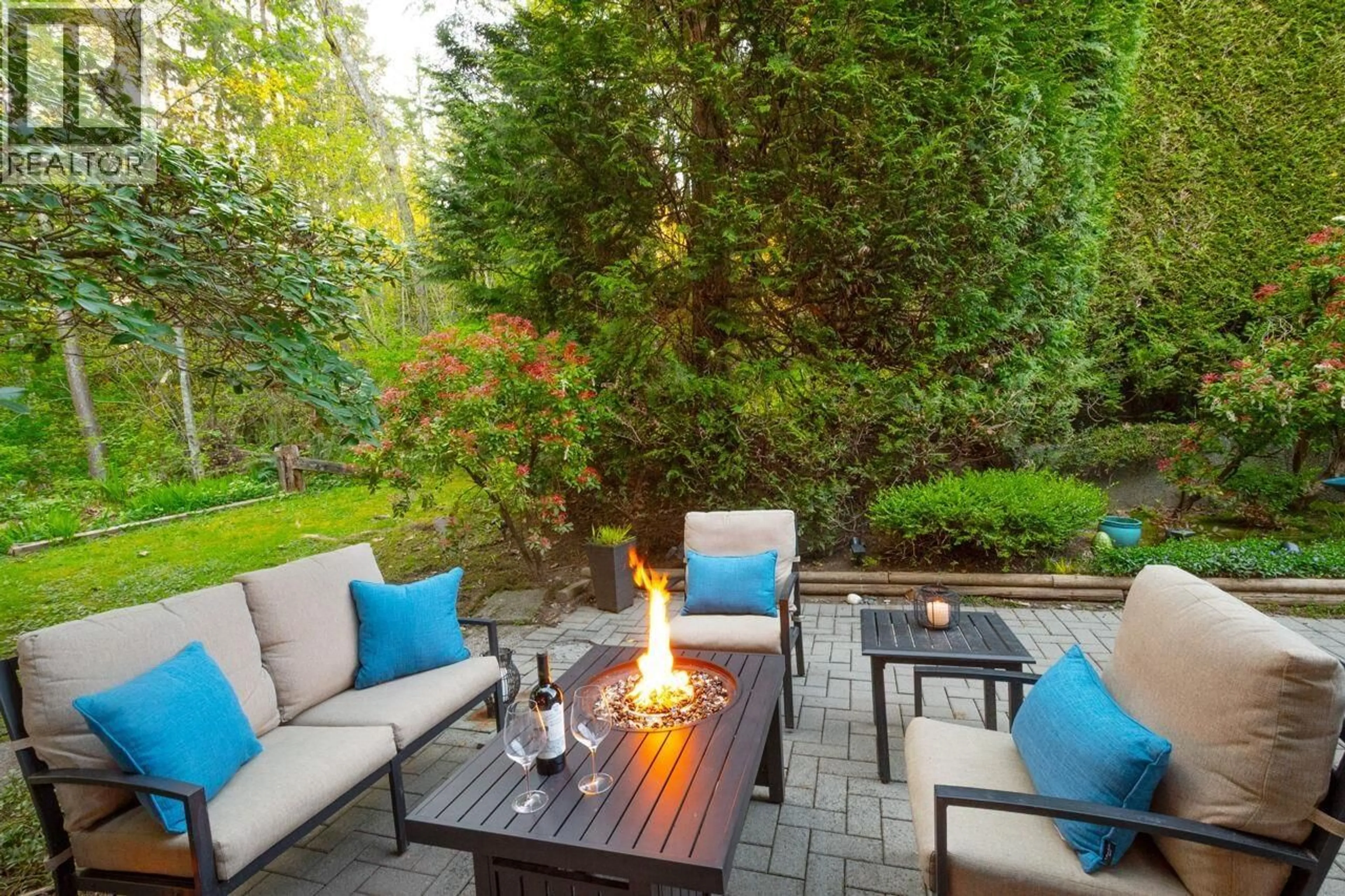 Patio, unknown for 1 - 181 RAVINE DRIVE, Port Moody British Columbia V3H4T3