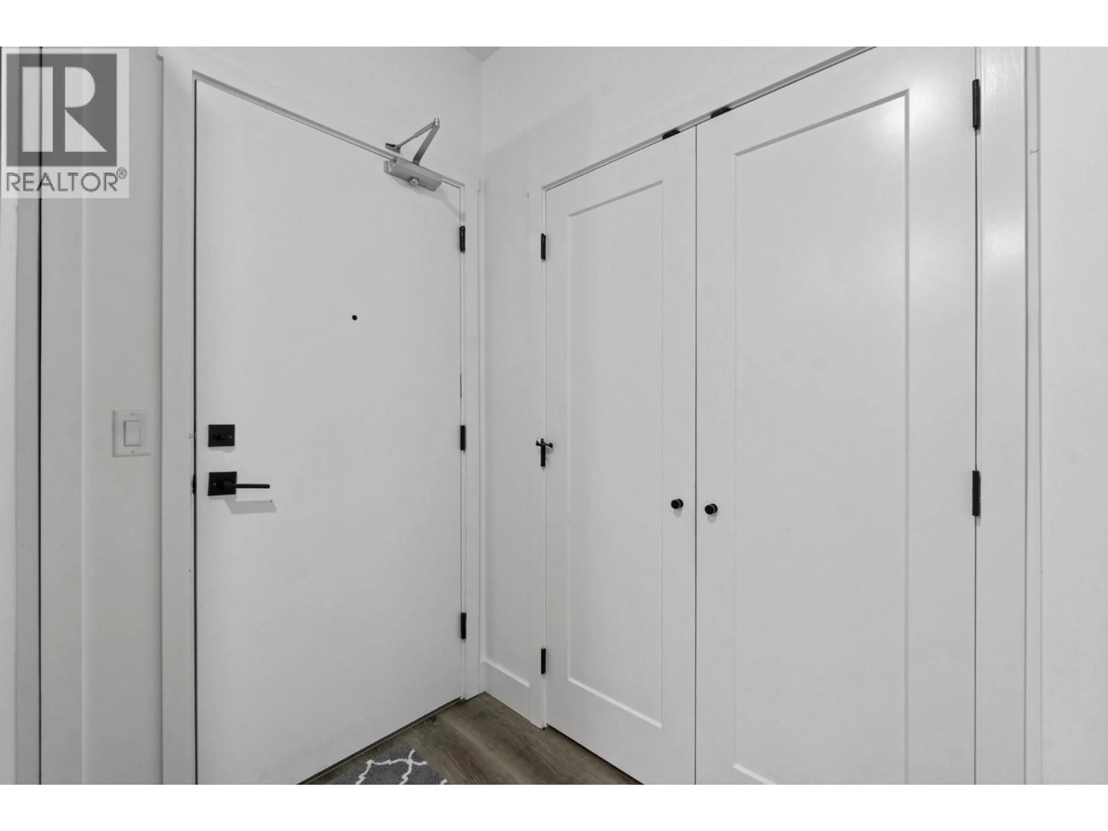 Storage room or clothes room or walk-in closet for PH14 - 12320 222 STREET, Maple Ridge British Columbia V2X4K8