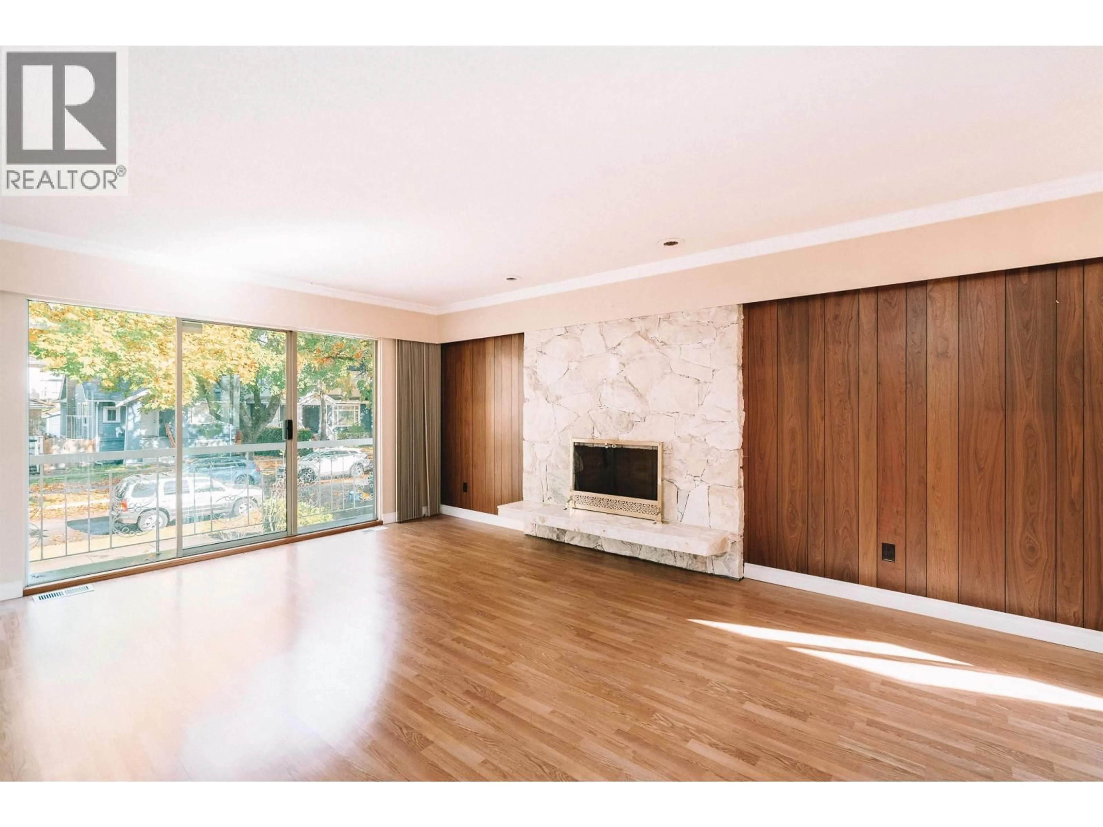 Unknown for 2618 15TH AVENUE, Vancouver British Columbia V6K2Z5