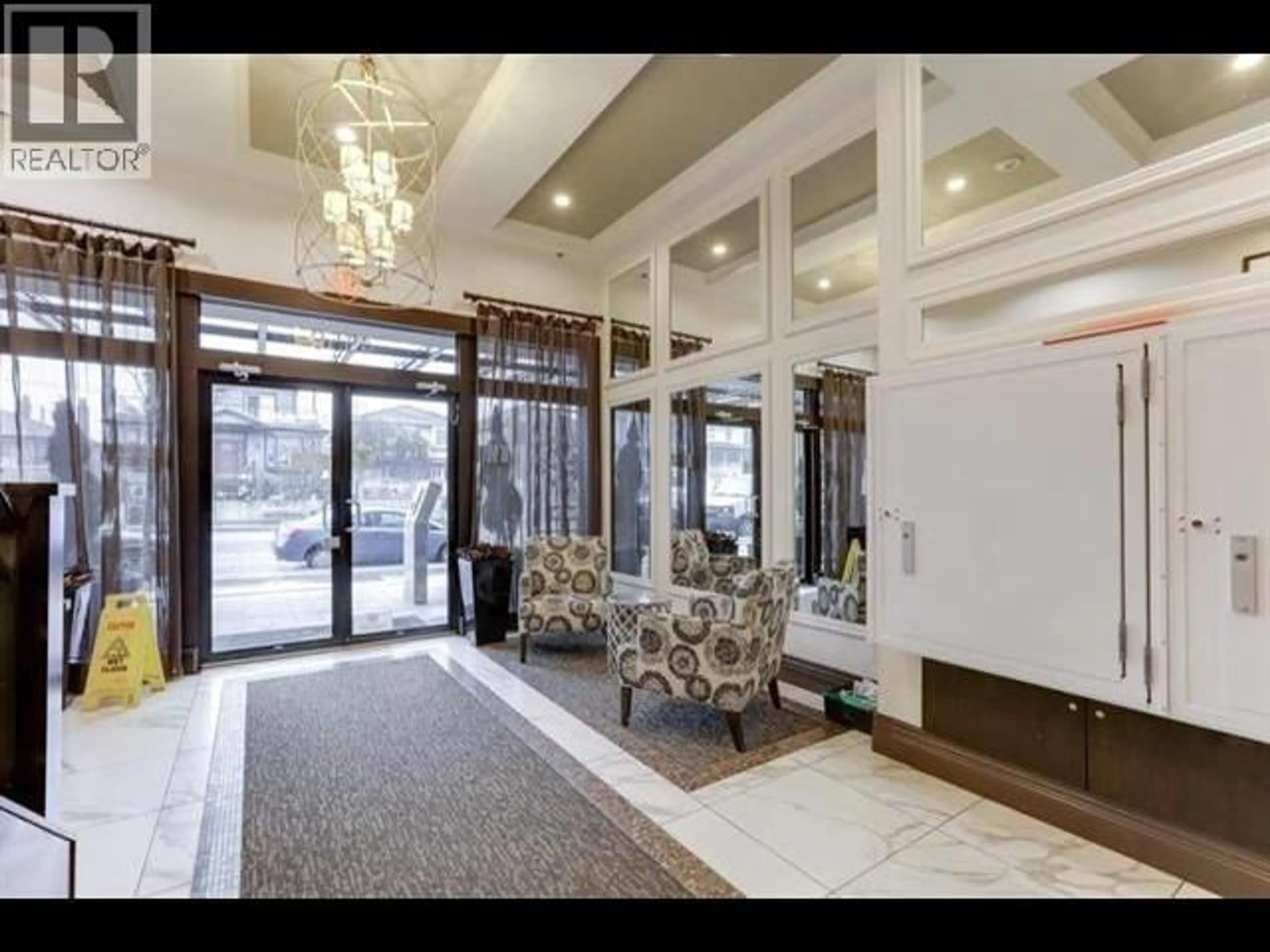 Unknown for 320 - 4550 FRASER STREET, Vancouver British Columbia V5V4G8