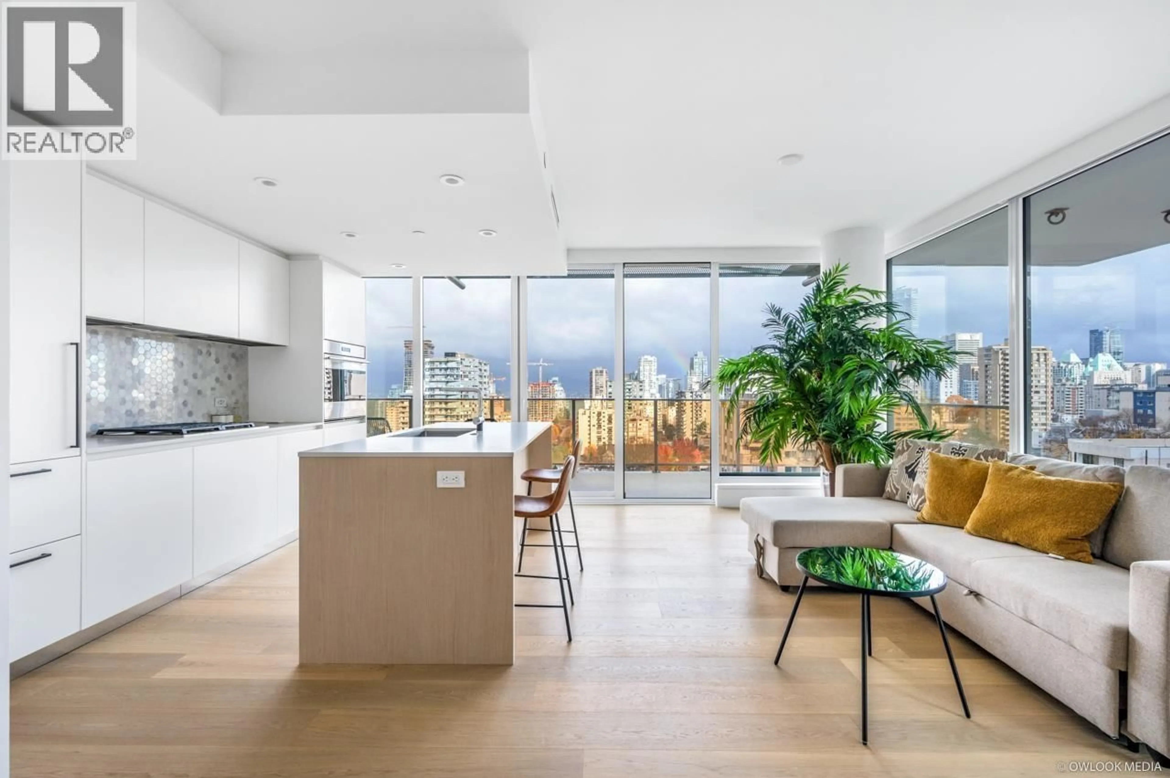 Open concept kitchen, ceramic/tile floor for 1504 - 1180 BROUGHTON STREET, Vancouver British Columbia V6G2B1