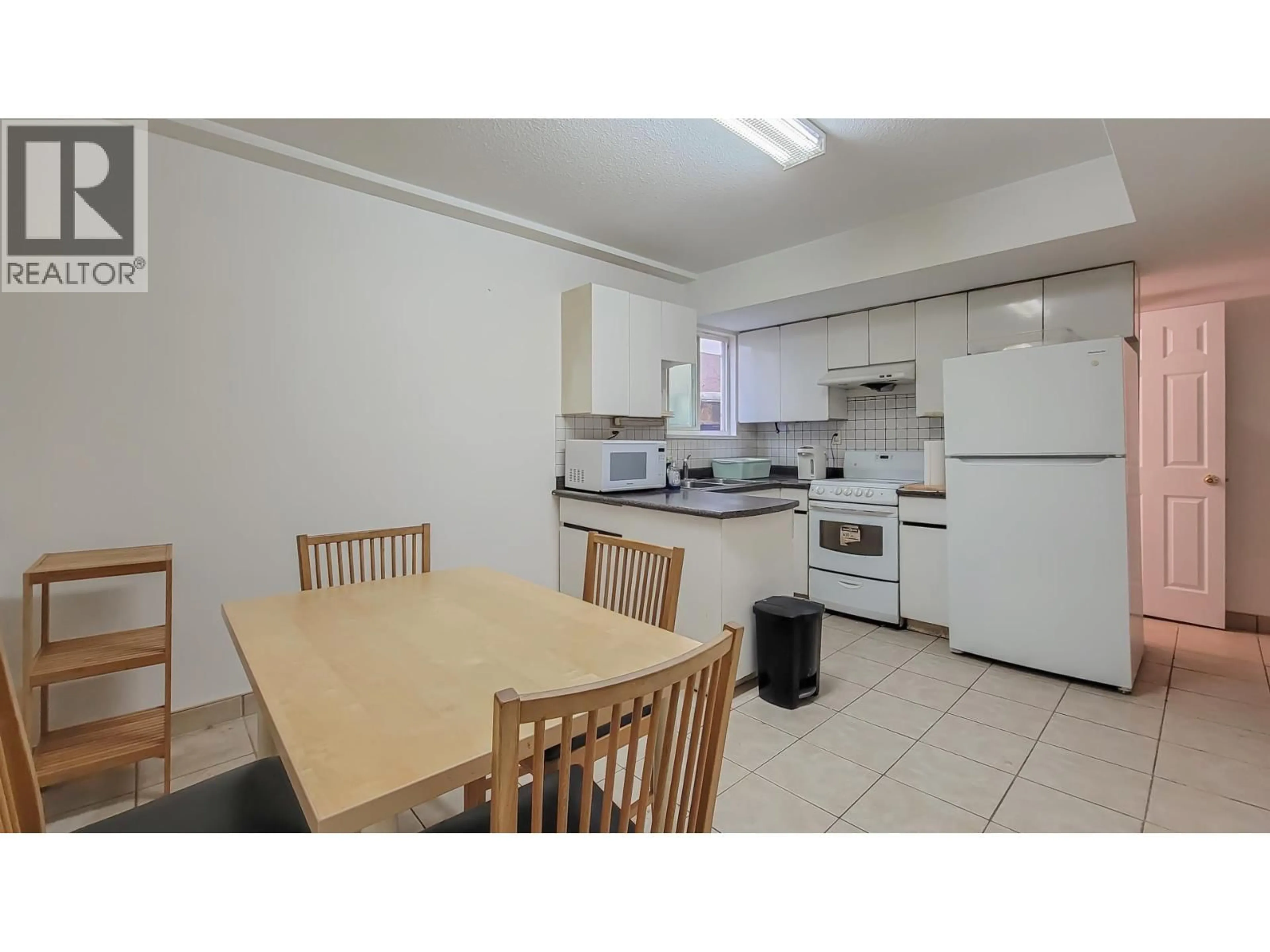 Standard kitchen, floor is not visible for 3279 24TH AVENUE, Vancouver British Columbia V5R1G1