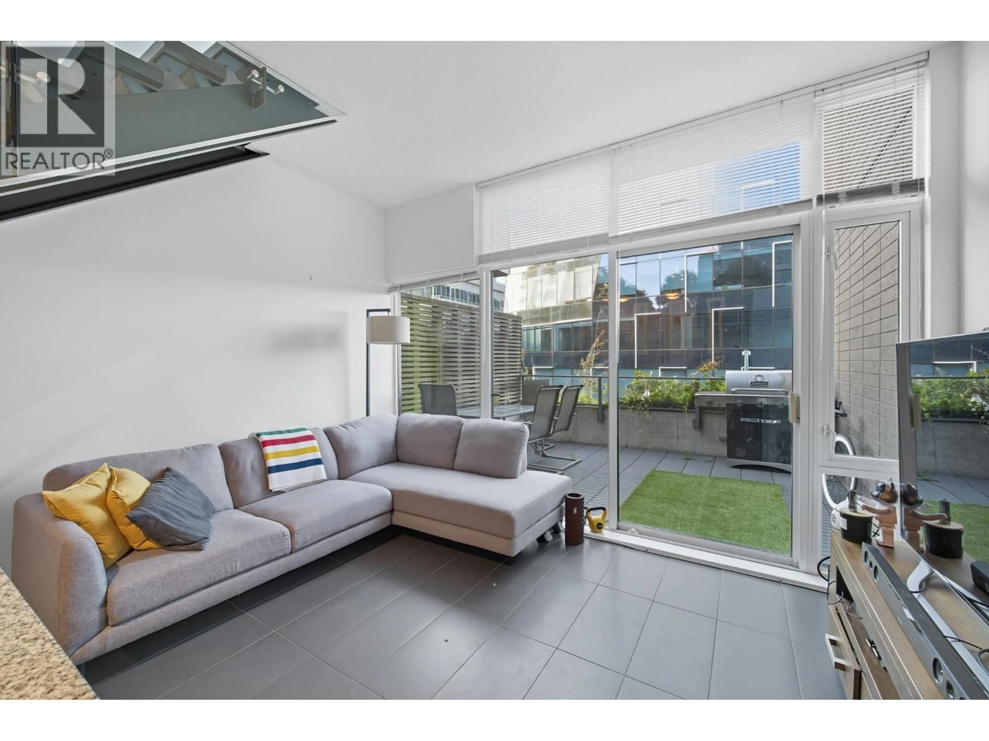 Living room with furniture, unknown for 209 - 522 8TH AVENUE, Vancouver British Columbia V5Z0A9