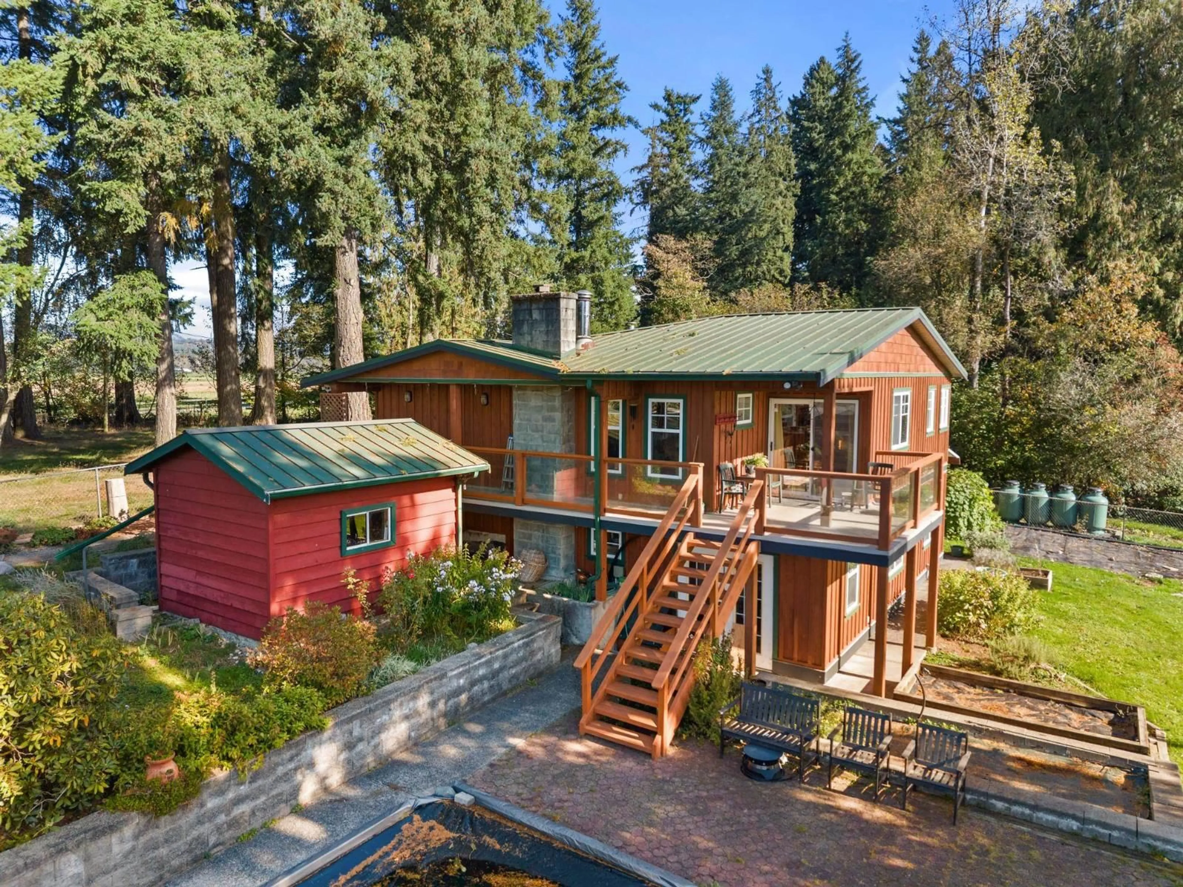 A pic from outside/outdoor area/front of a property/back of a property/a pic from drone, unknown for 27382 84, Langley British Columbia V1M3L4