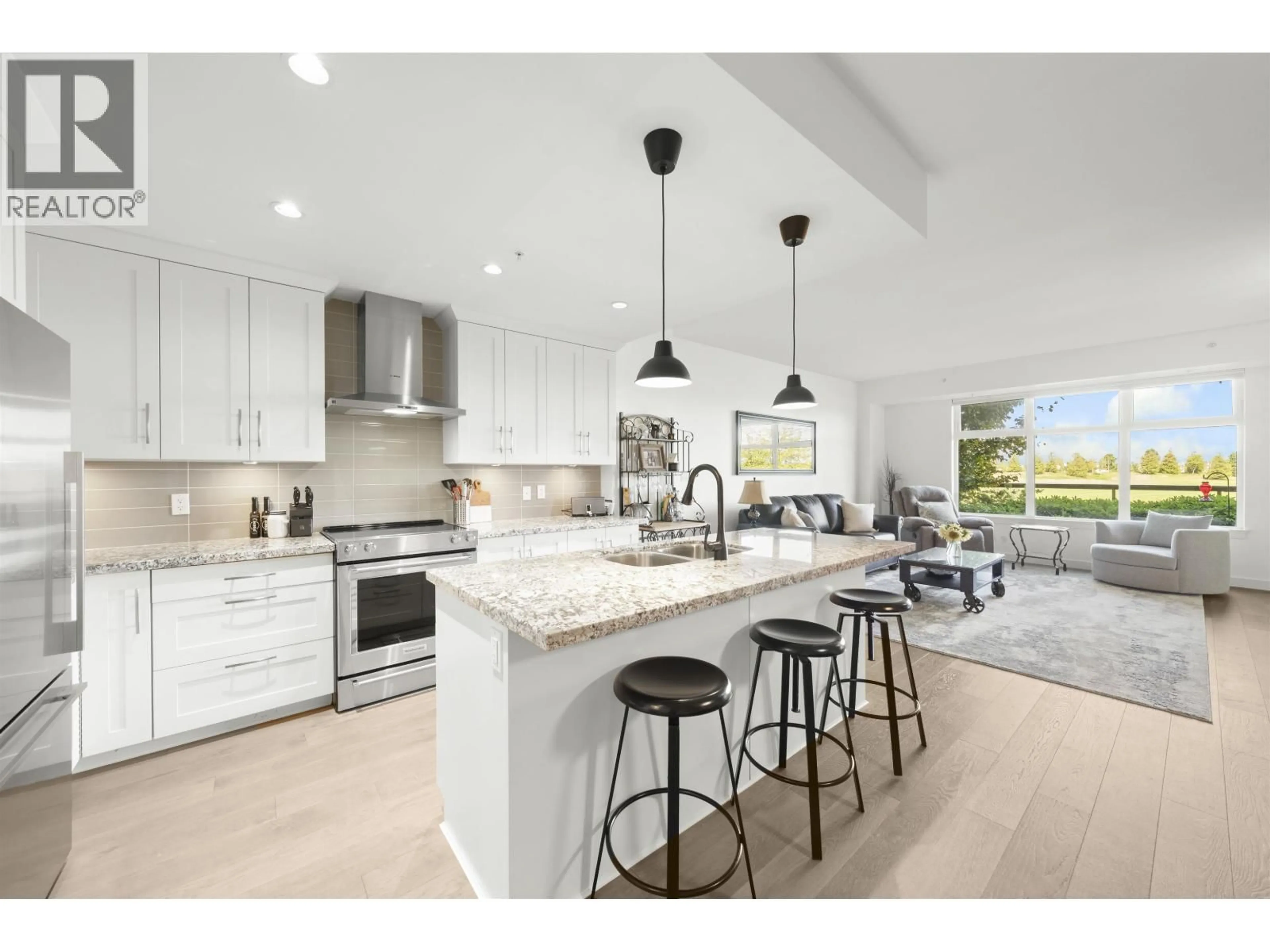Open concept kitchen, ceramic/tile floor for 112 - 5011 SPRINGS BOULEVARD, Delta British Columbia V4M0B6