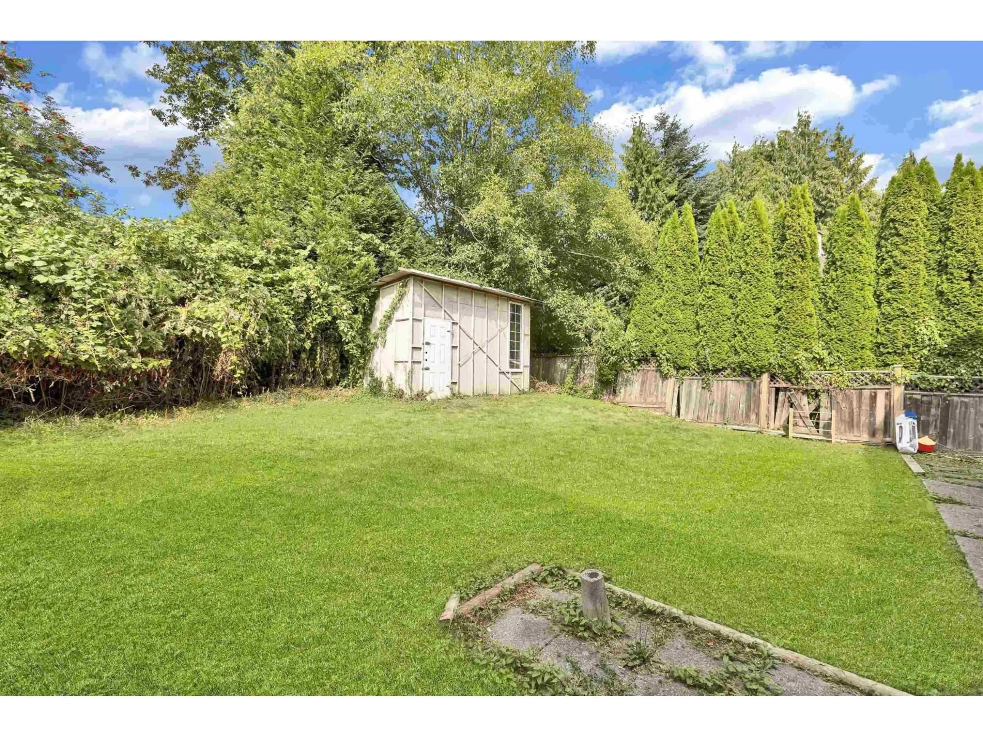 Shed for 15307 85A, Surrey British Columbia V3S6J4