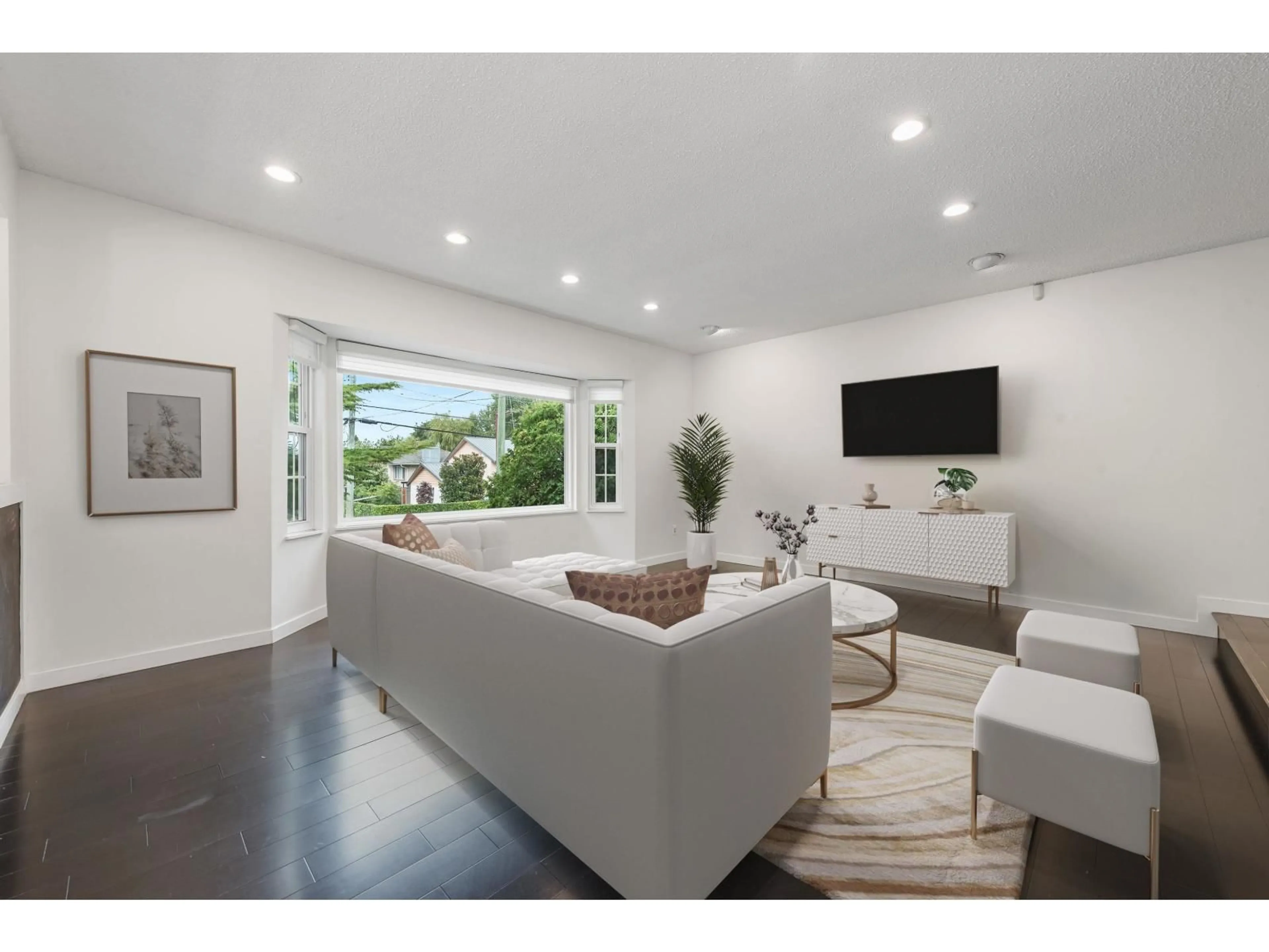 Living room with furniture, unknown for 10996 82, Delta British Columbia V4C2B3