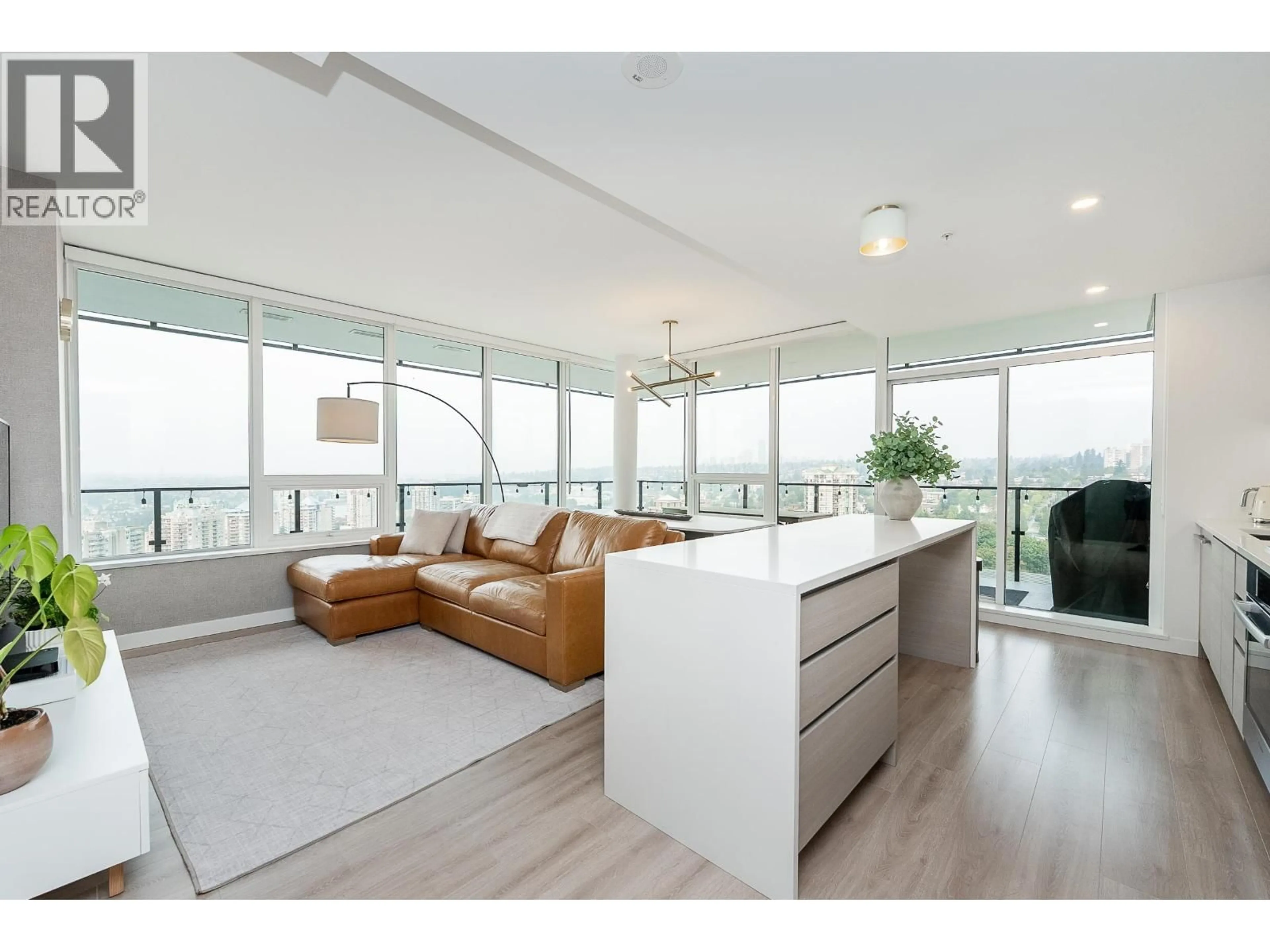 Open concept kitchen, unknown for 2901 - 823 CARNARVON STREET, New Westminster British Columbia V3M0N5