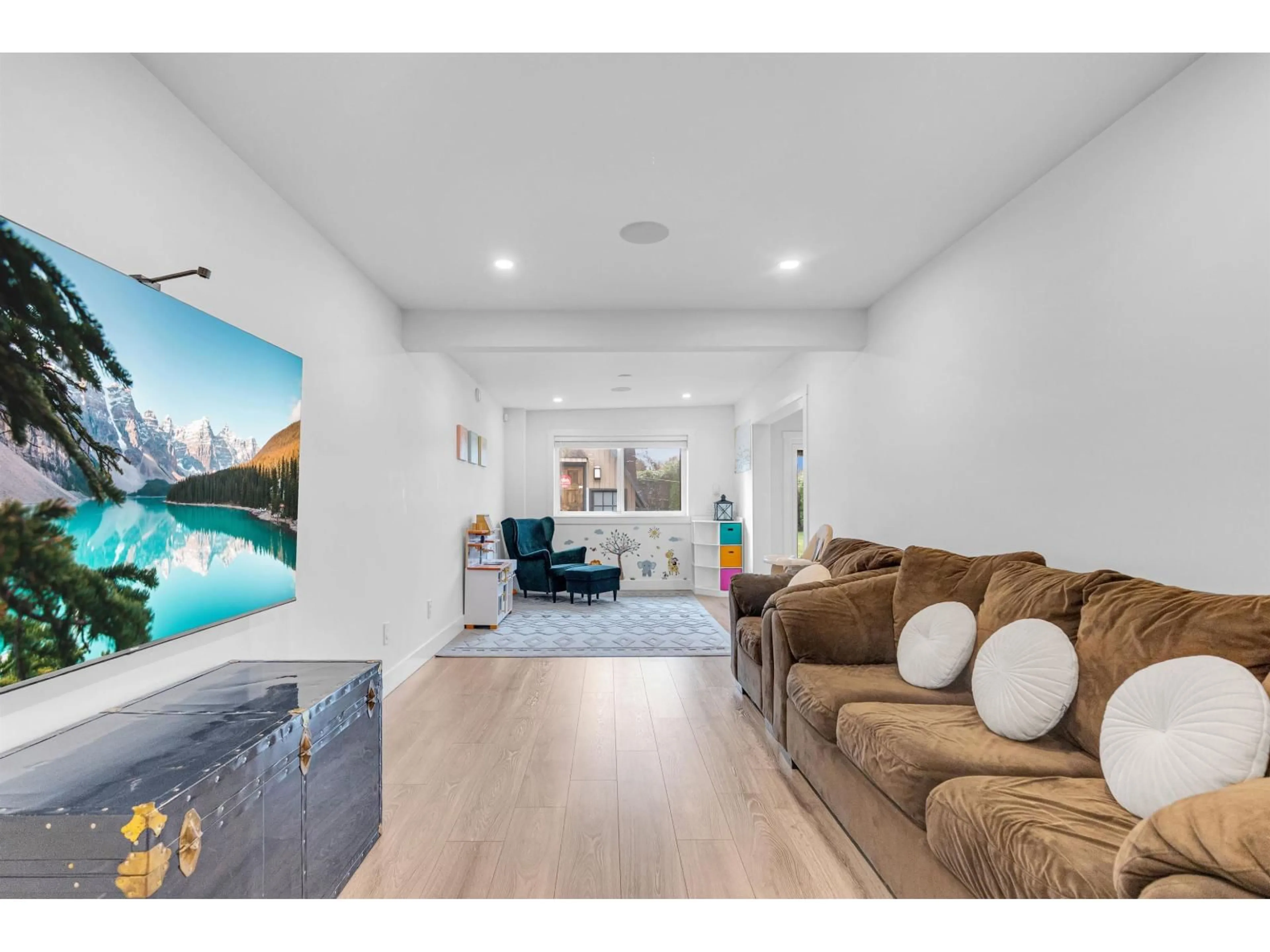 Unknown for 32546 PANDORA, Abbotsford British Columbia V2T3X1