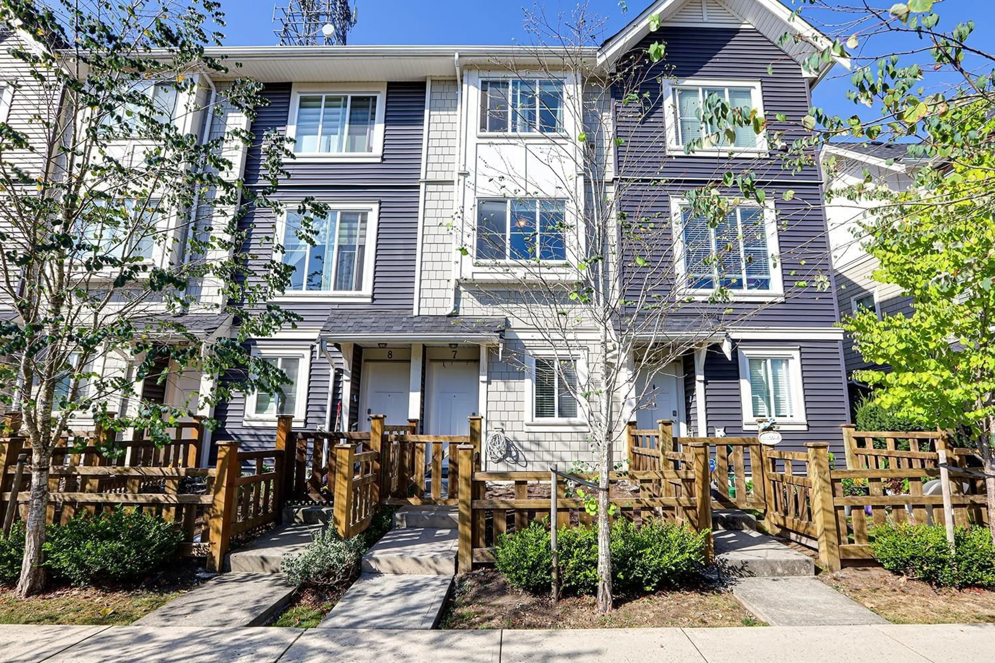 Unknown for 7 - 8699 158, Surrey British Columbia V4N1G9