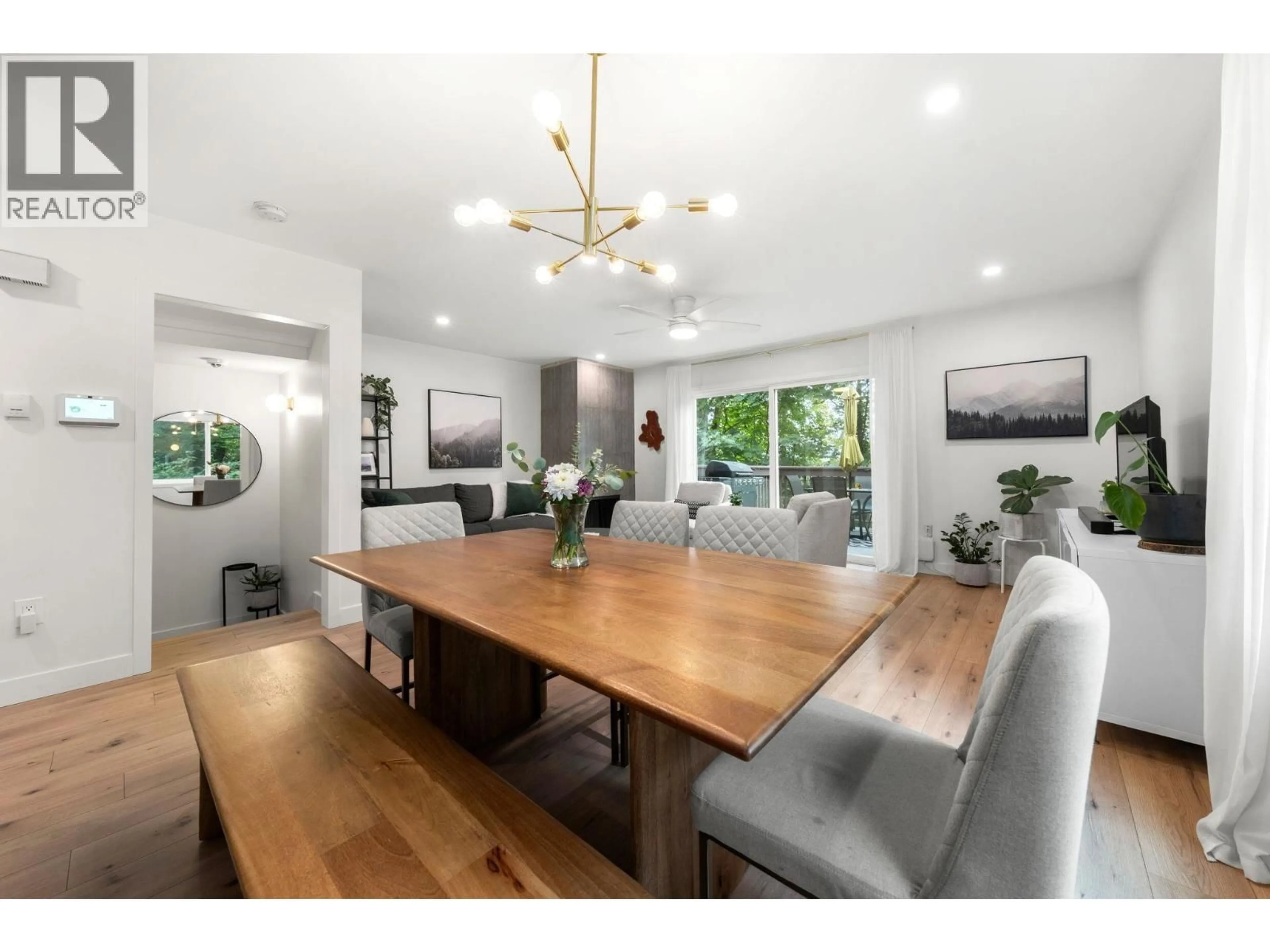 Open concept kitchen, wood/laminate floor for 323B EVERGREEN DRIVE, Port Moody British Columbia V3H1S1