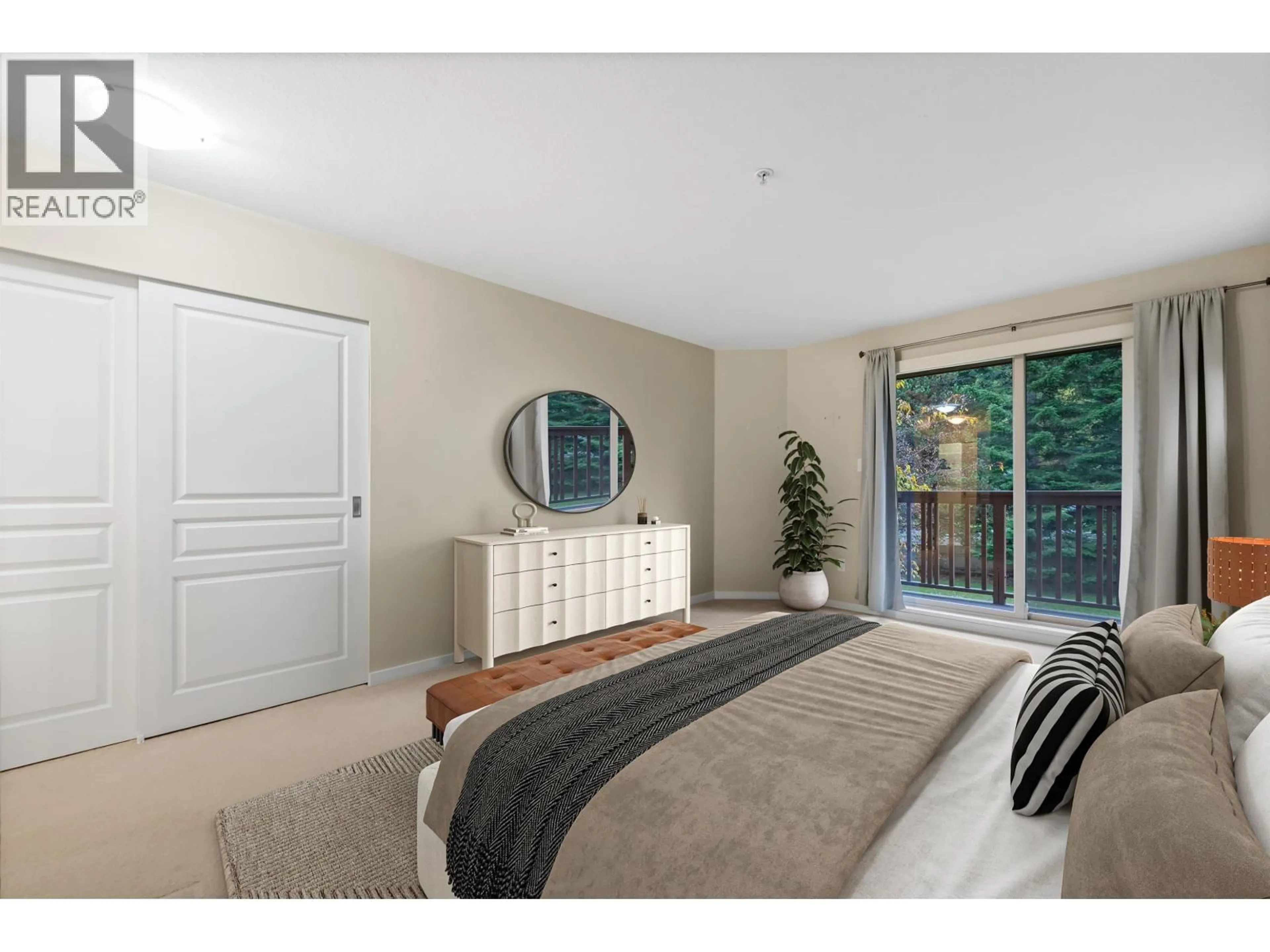 A pic of a room for 208 - 2323 MAMQUAM ROAD, Squamish British Columbia V8B0H9