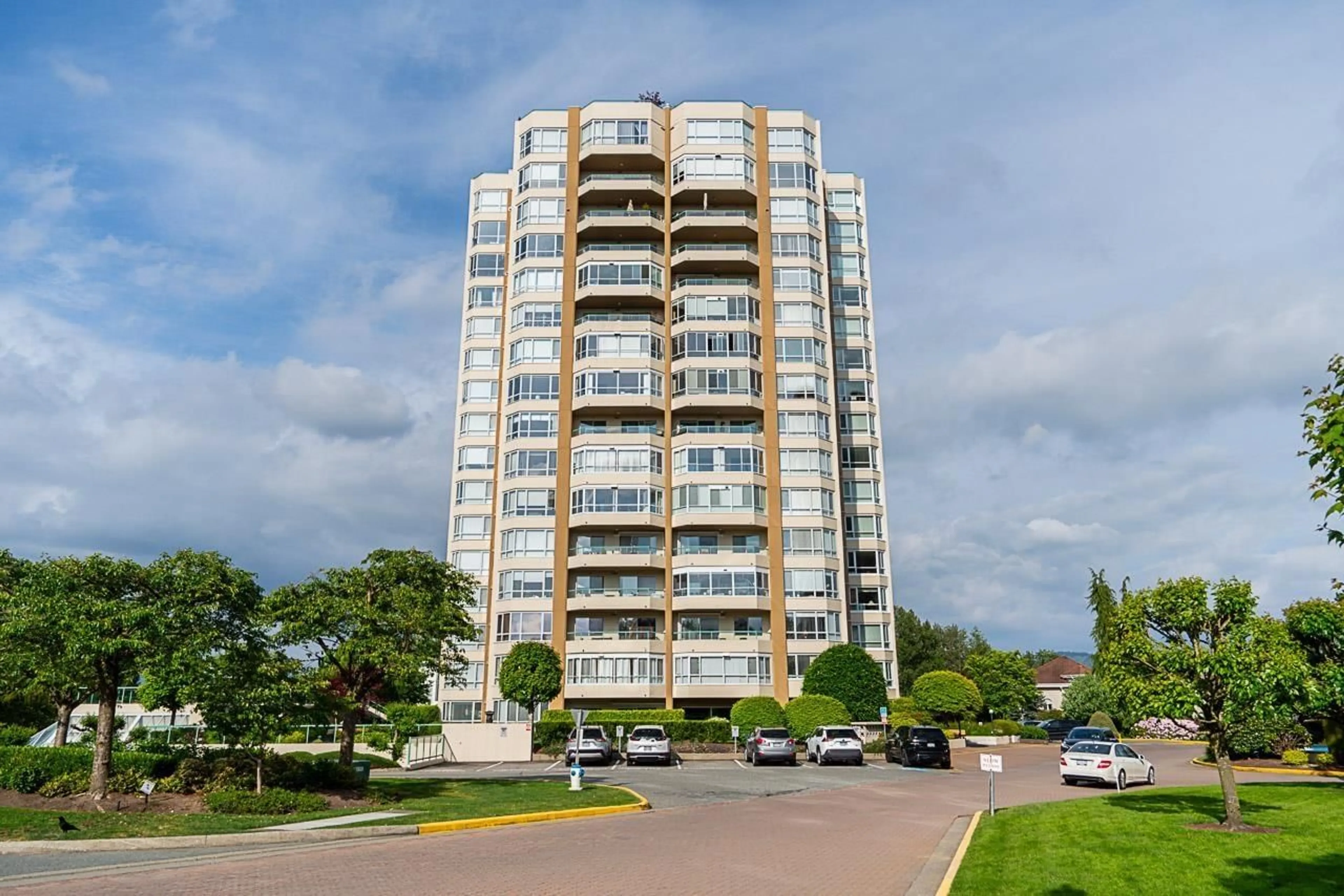 Unknown for 1403 - 3190 GLADWIN, Abbotsford British Columbia V2T5T2