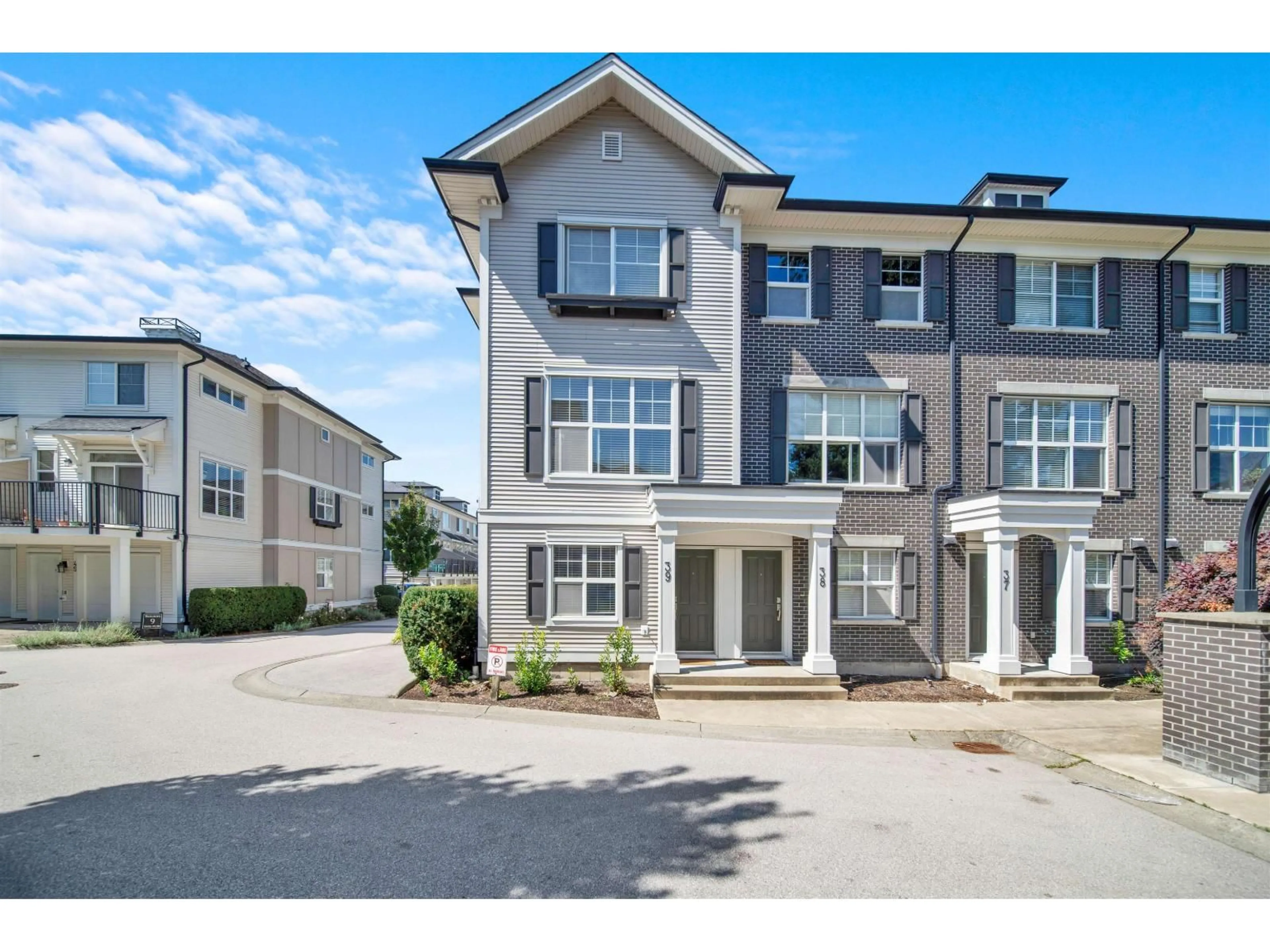 Home with vinyl exterior material, street for 39 - 2469 164, Surrey British Columbia V3S3T4