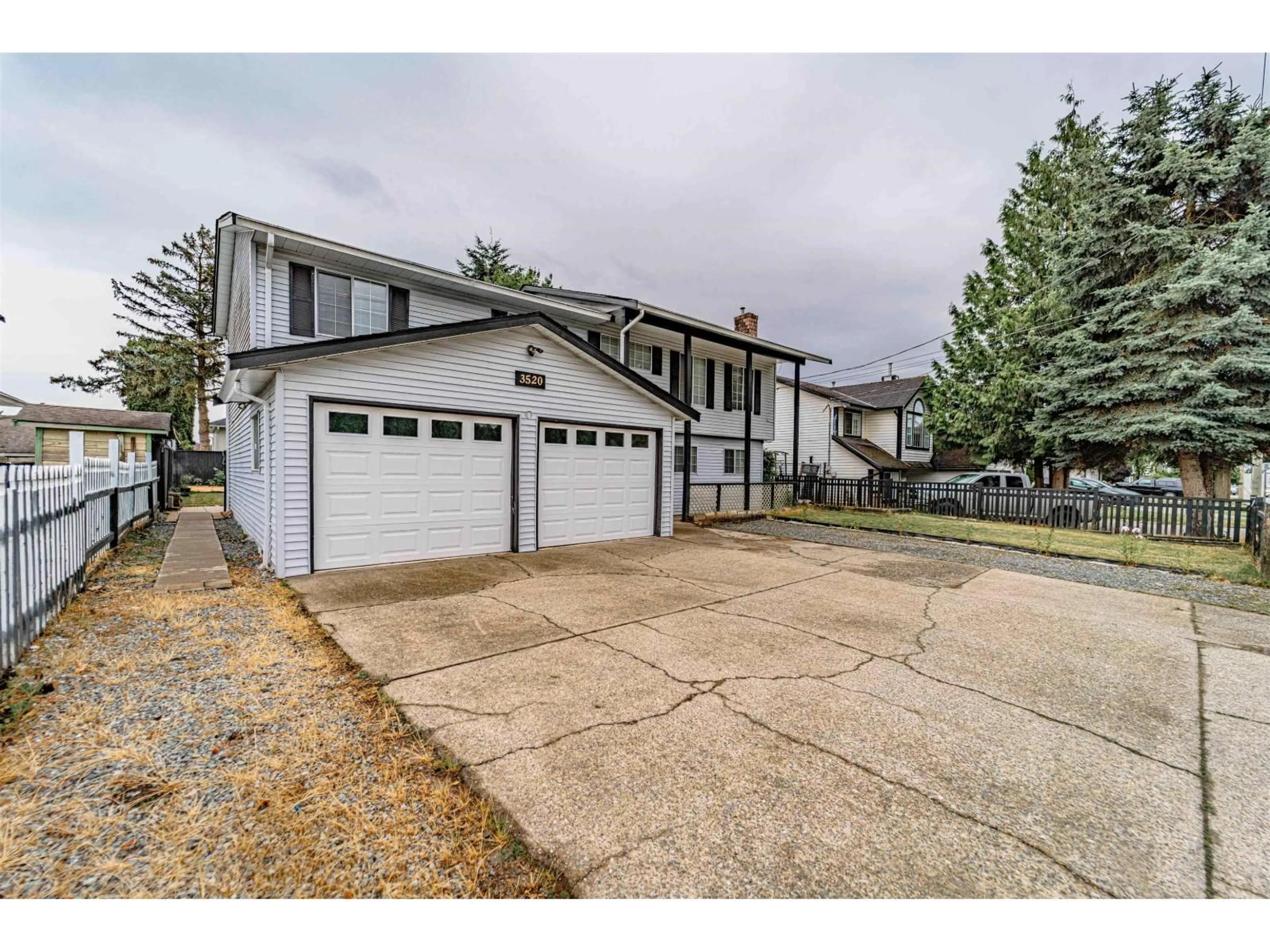 Unknown for 3520 CLEARBROOK, Abbotsford British Columbia V2T5B8