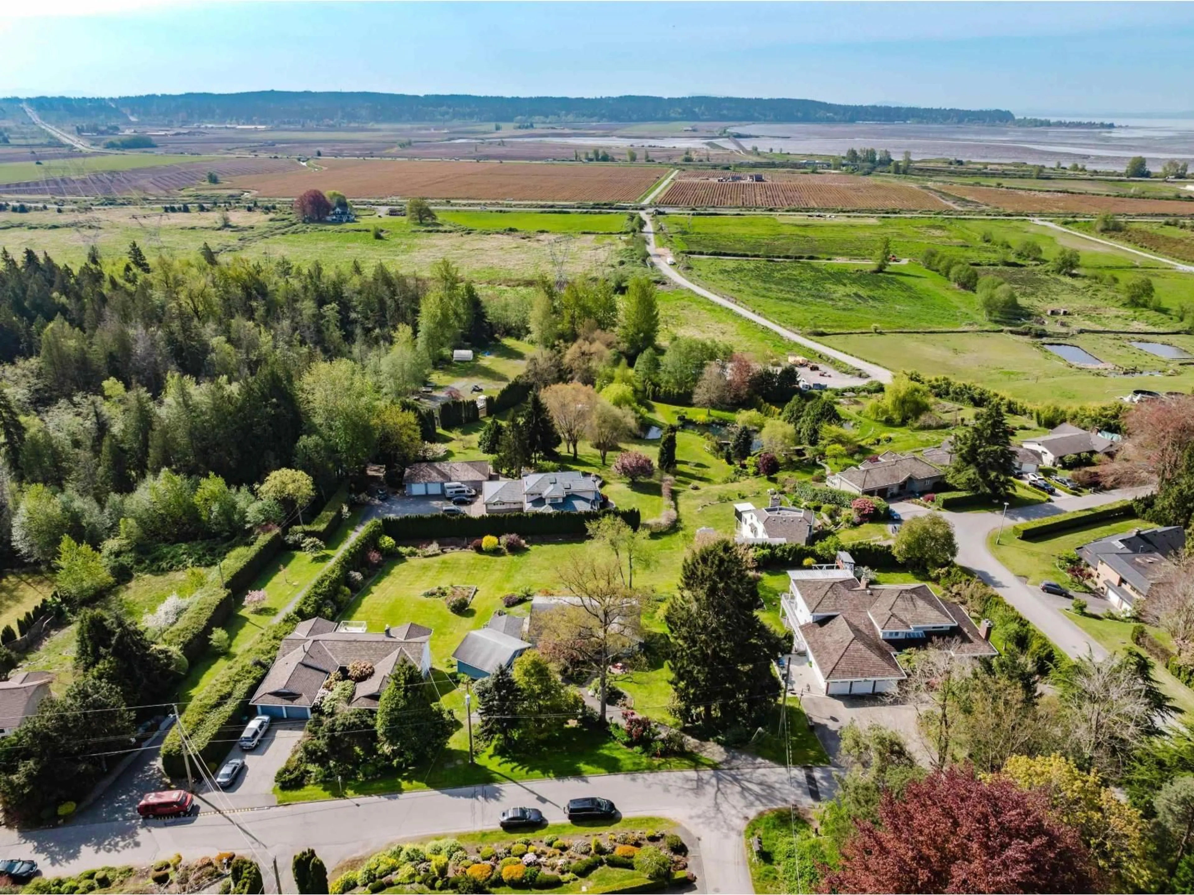 A pic from outside/outdoor area/front of a property/back of a property/a pic from drone, unknown for 13128 COULTHARD, Surrey British Columbia V3W1B3