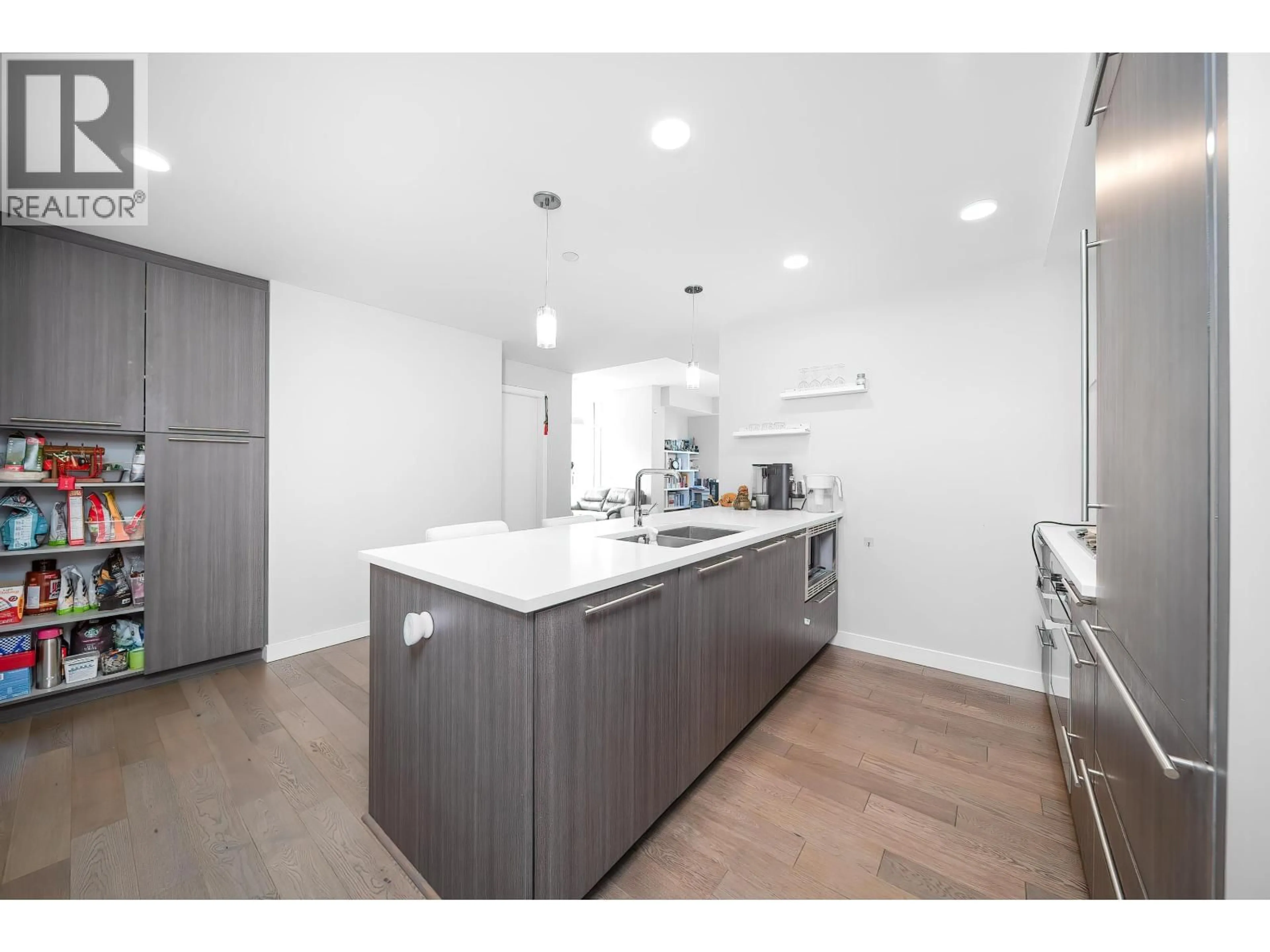 Open concept kitchen, unknown for 209 - 4963 CAMBIE STREET, Vancouver British Columbia V5Z2Z6