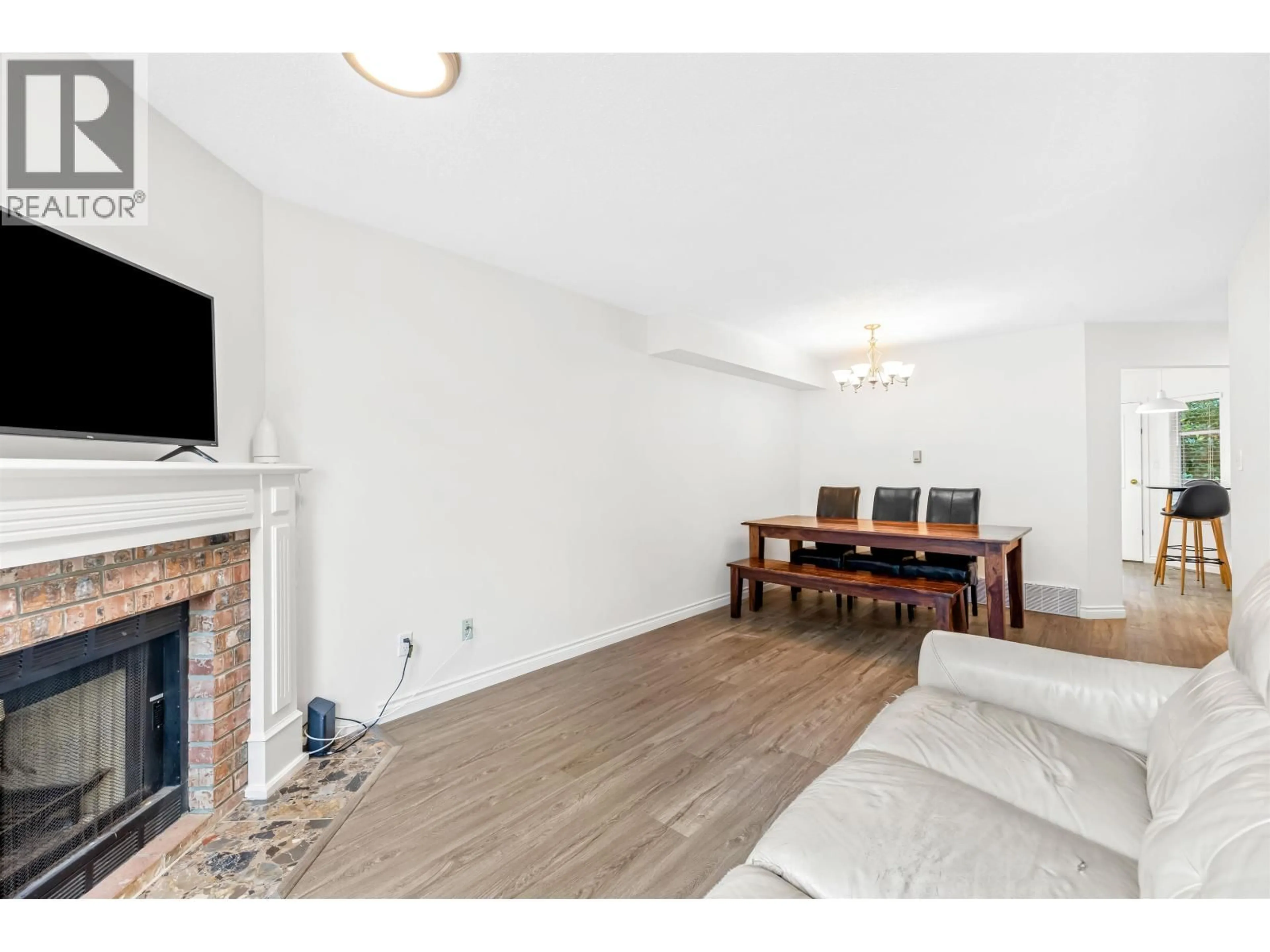 Unknown for 11 - 8751 BENNETT ROAD, Richmond British Columbia V6Y3N6