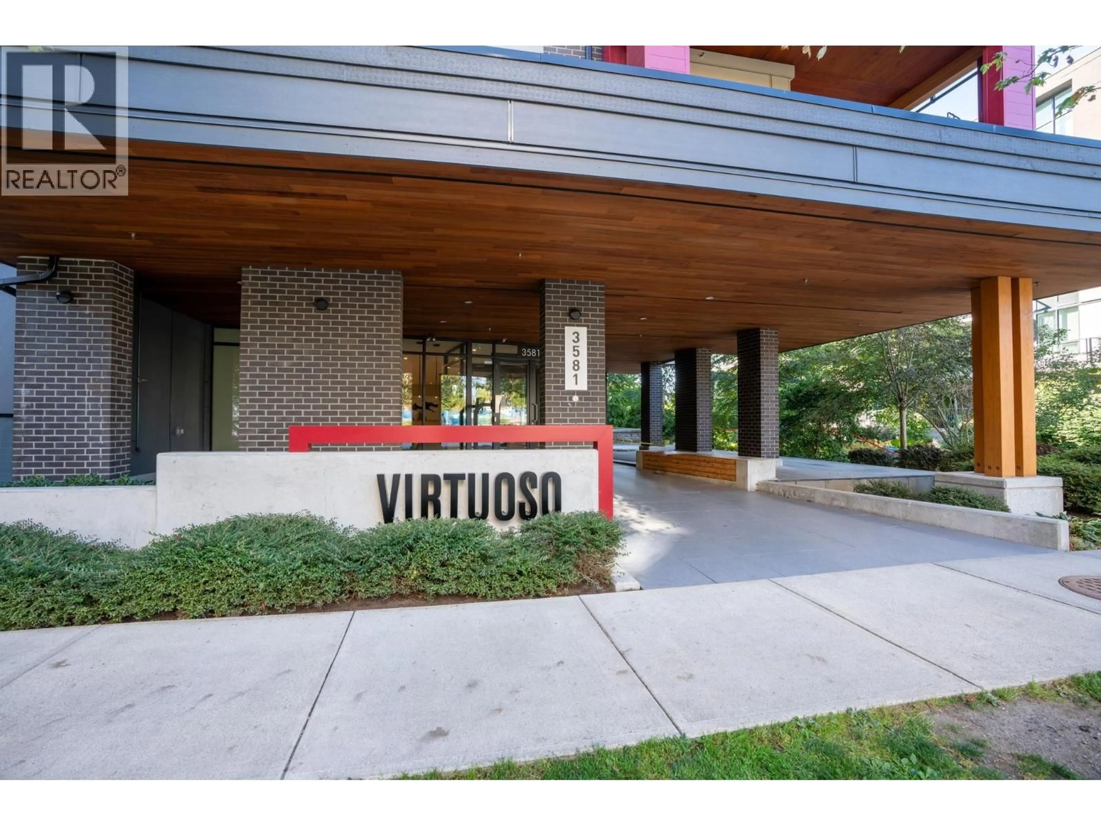 Indoor foyer for #410 - 3581 ROSS DRIVE, Vancouver British Columbia V6S0K5