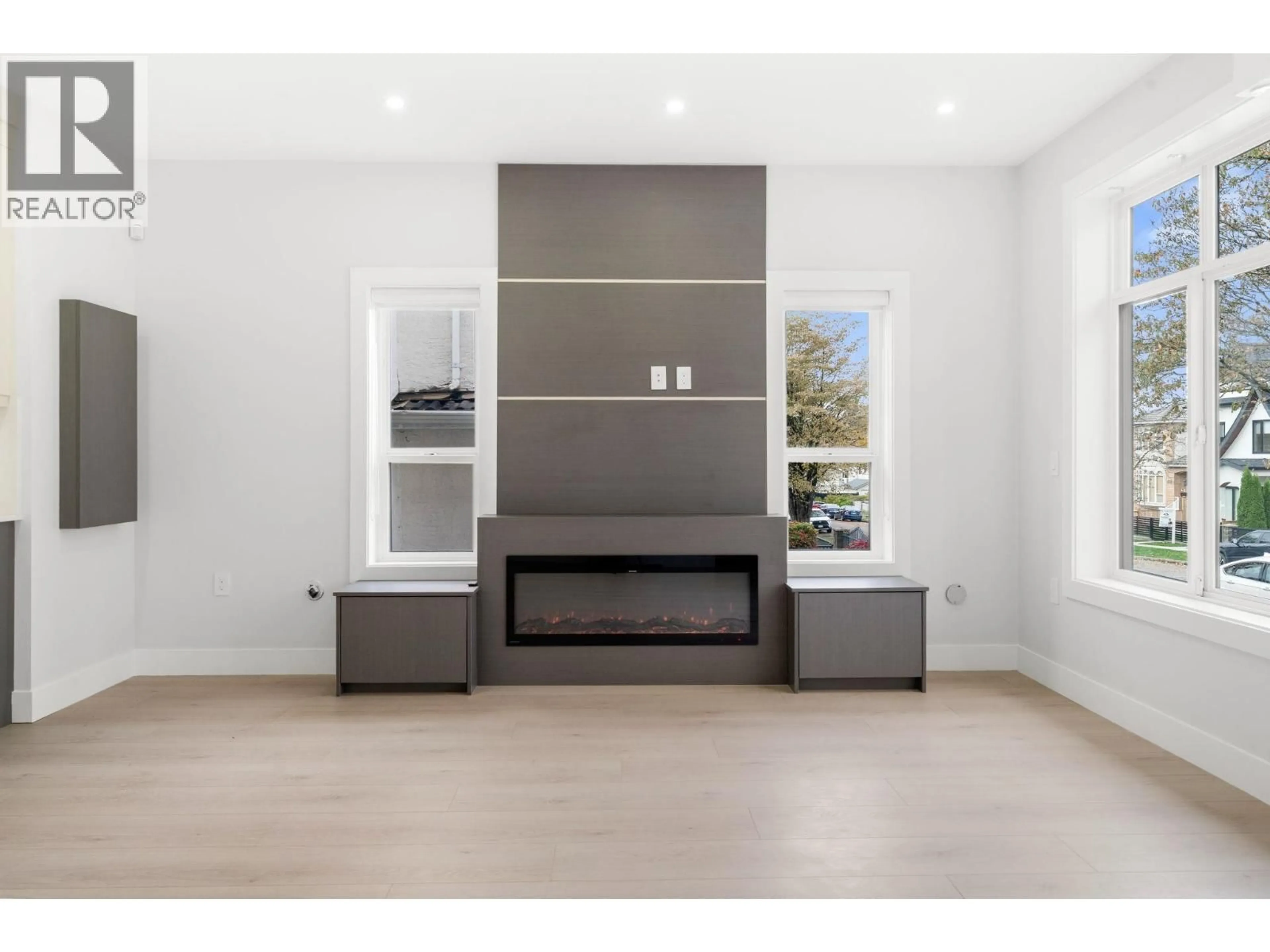 Home theater for 1 - 3274 44TH AVENUE, Vancouver British Columbia V5R3B1