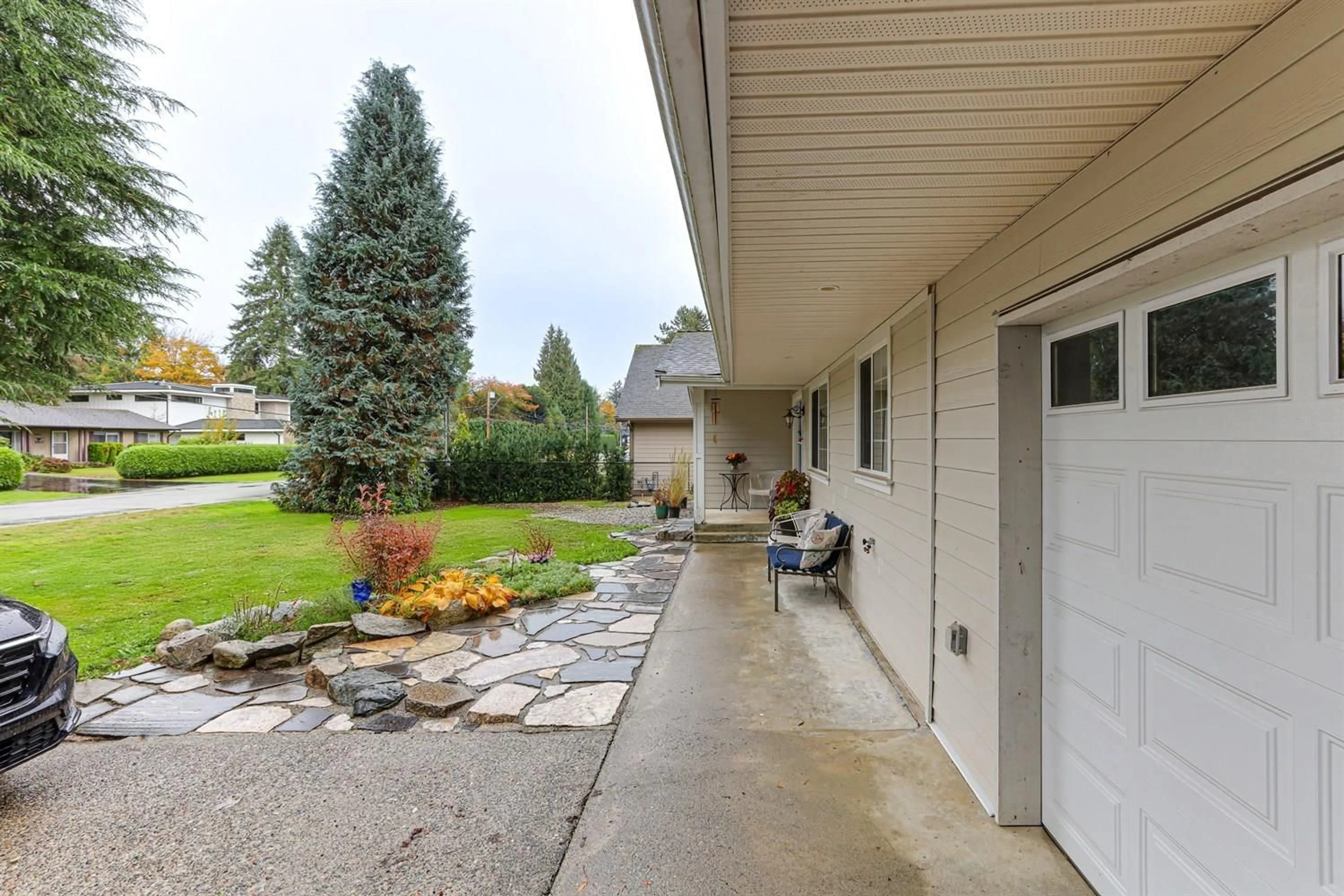 Patio, street for 8887 GAY, Langley British Columbia V1M2R5