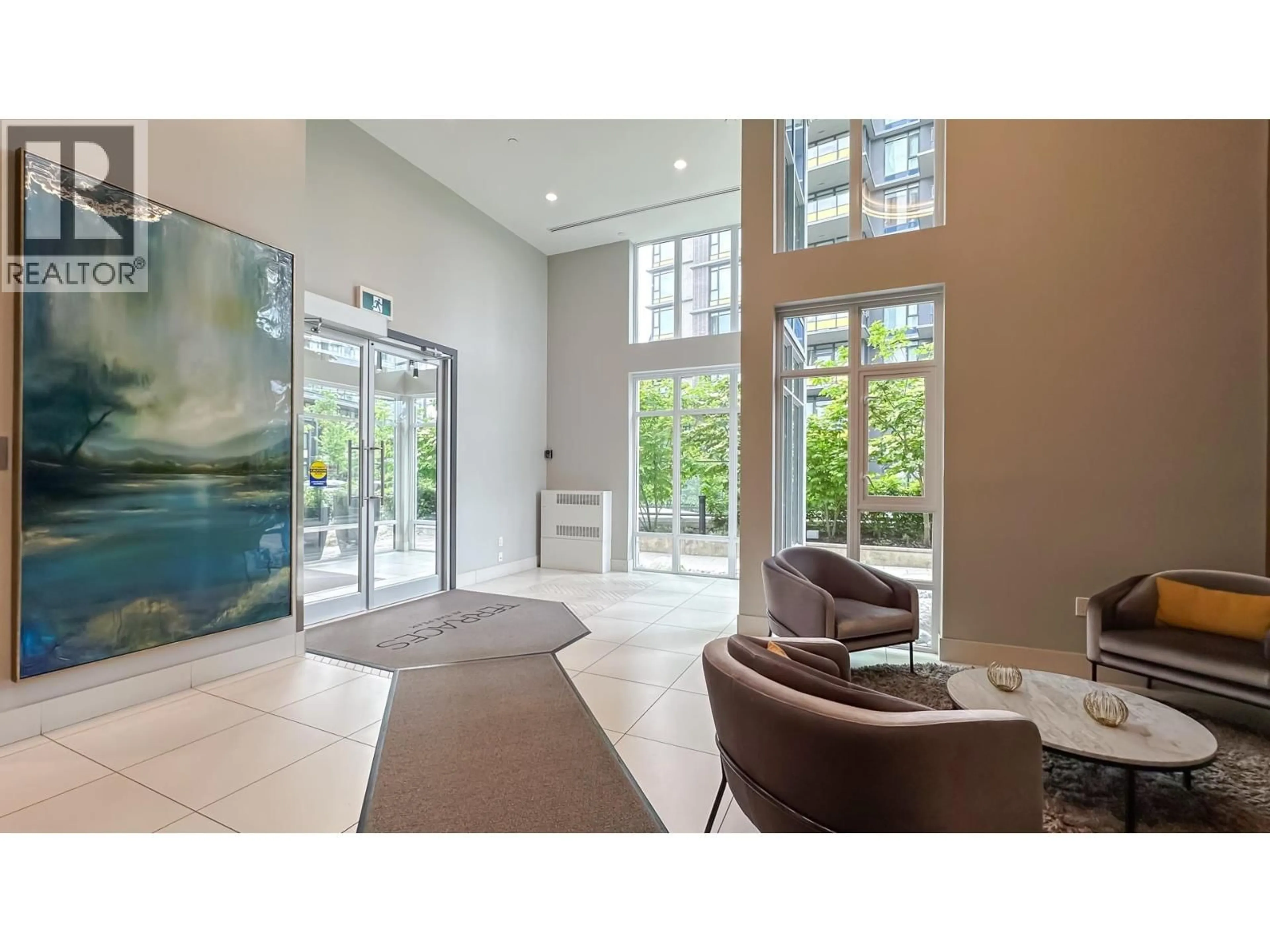Indoor foyer for 1003 - 8940 UNIVERSITY CRESCENT, Burnaby British Columbia V5A4Y8