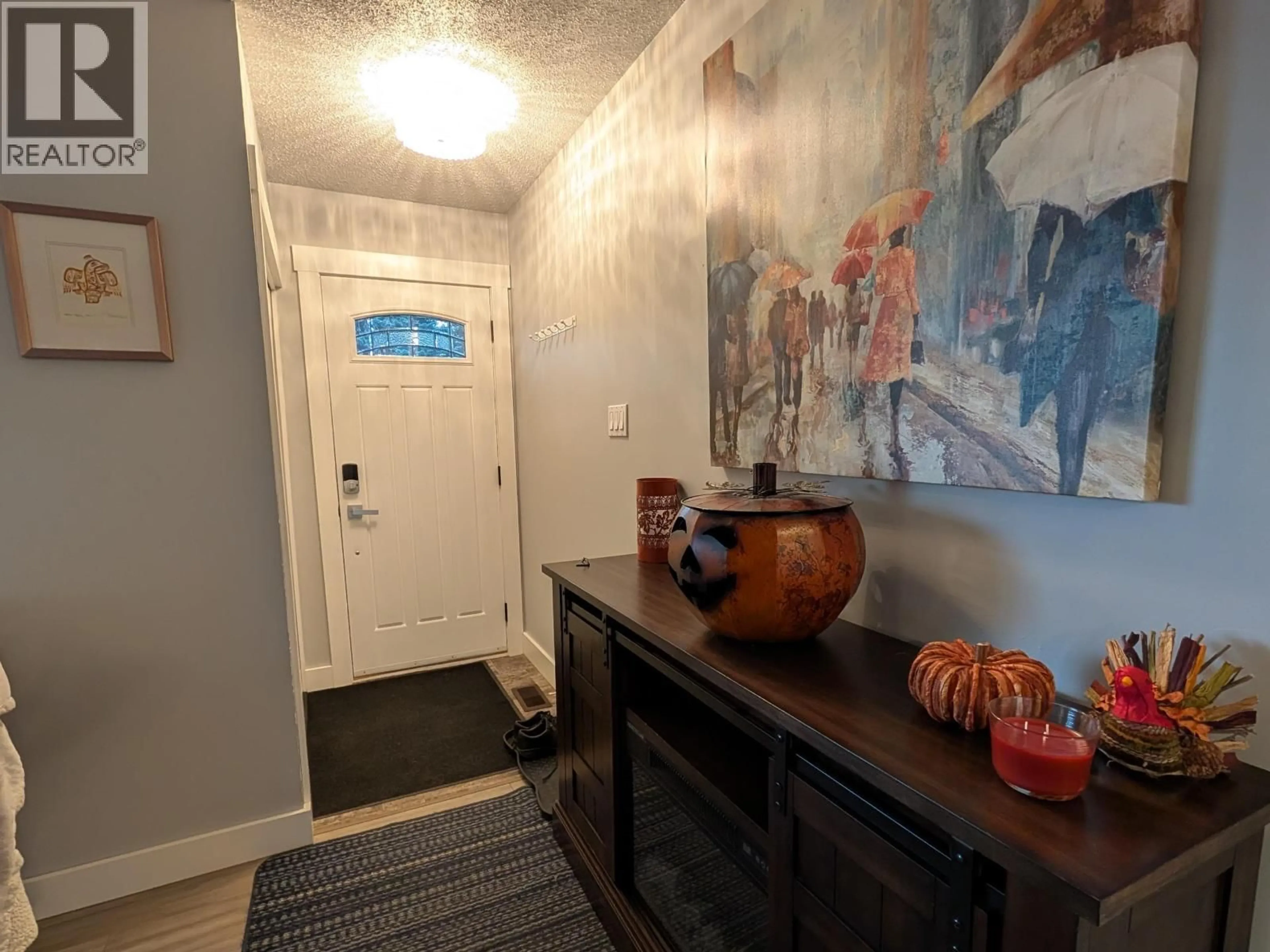 Indoor entryway for 1316 MORICE DRIVE, Smithers British Columbia V0J2N0