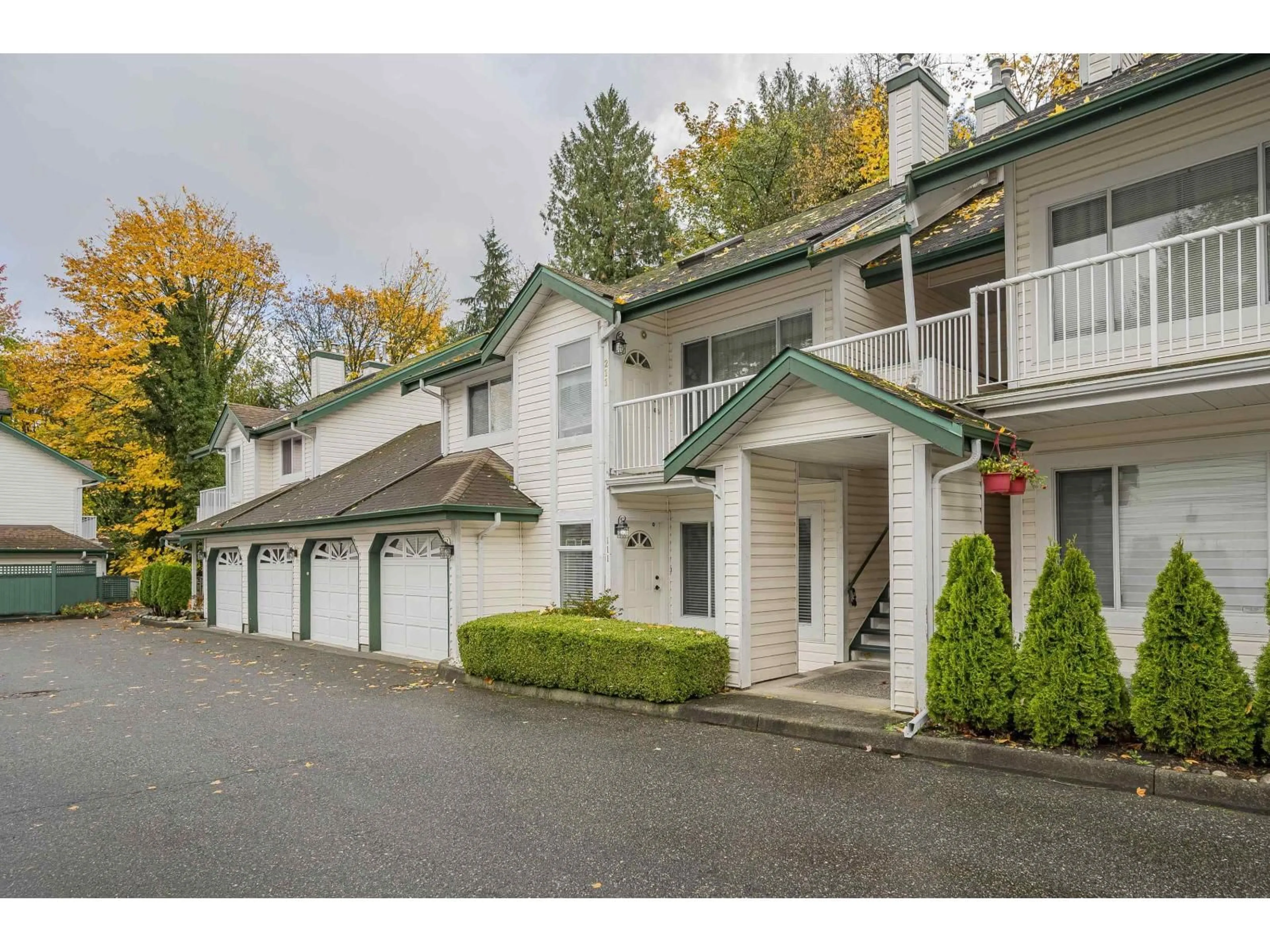 Unknown for 111 - 10308 155A, Surrey British Columbia V3R4K5