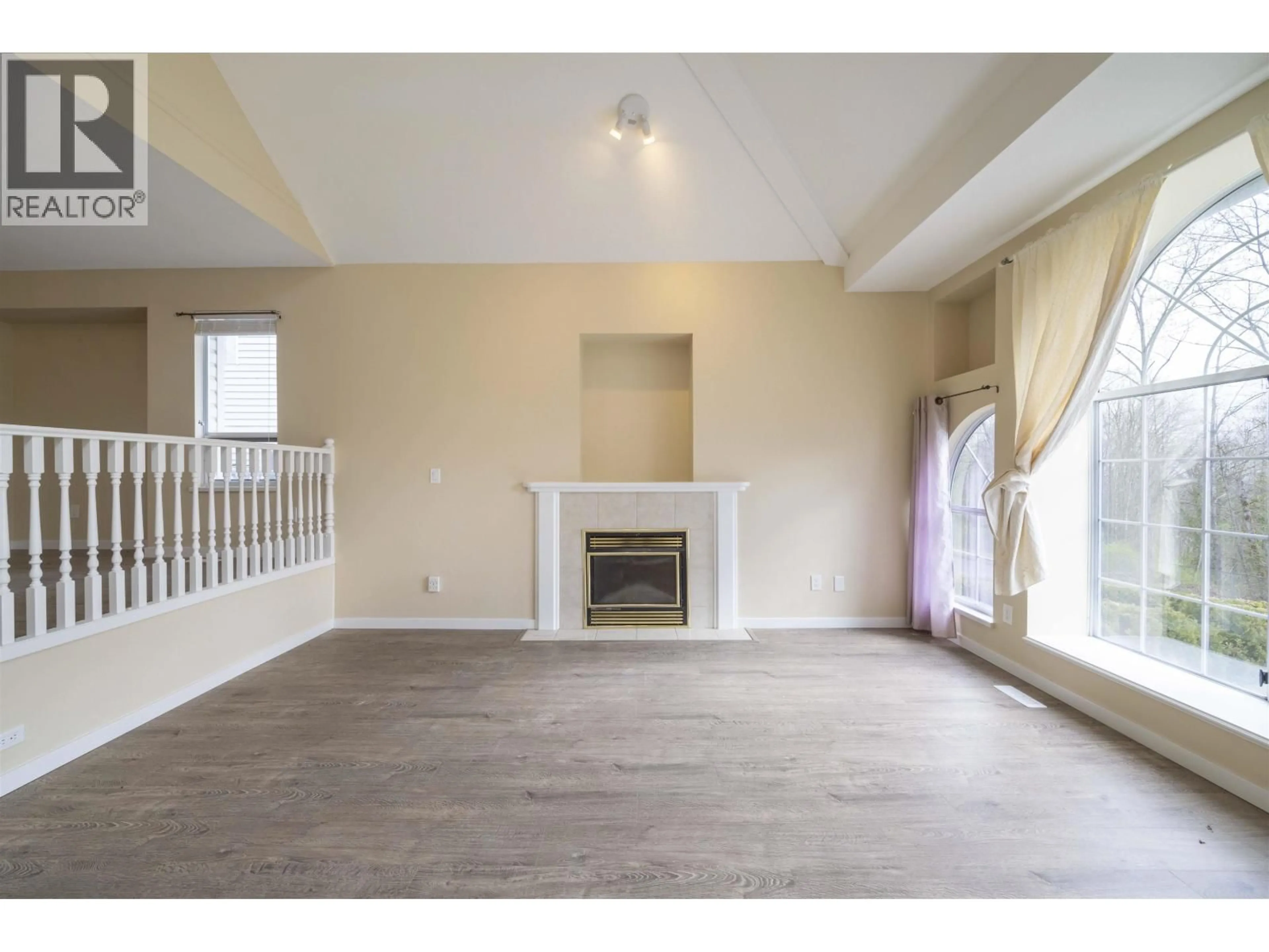 A pic of a room for 470 RIVERVIEW CRESCENT, Coquitlam British Columbia V3C4X9