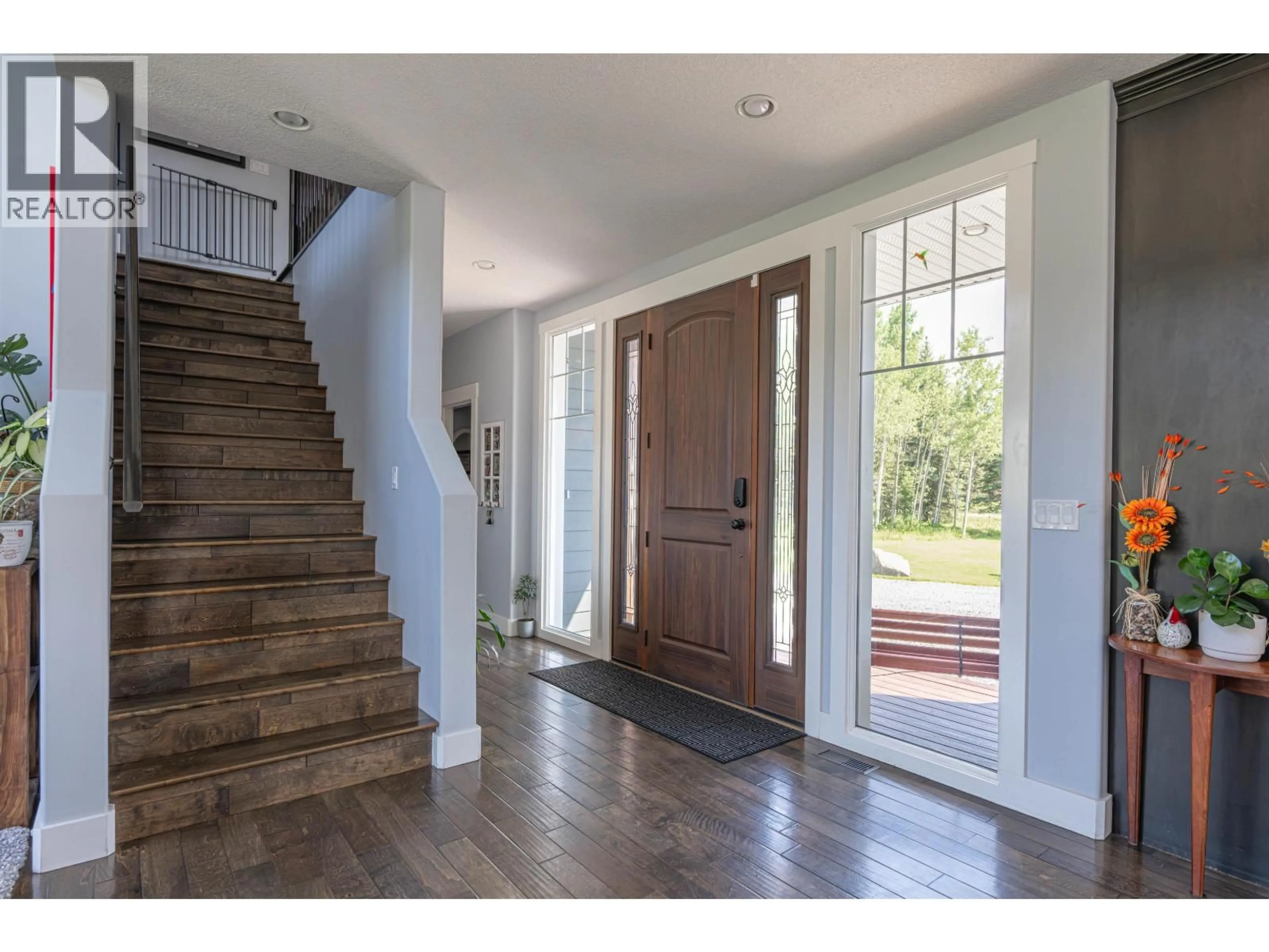 Indoor entryway for 3900 15 MILE ROAD, Prince George British Columbia V2N5Y4