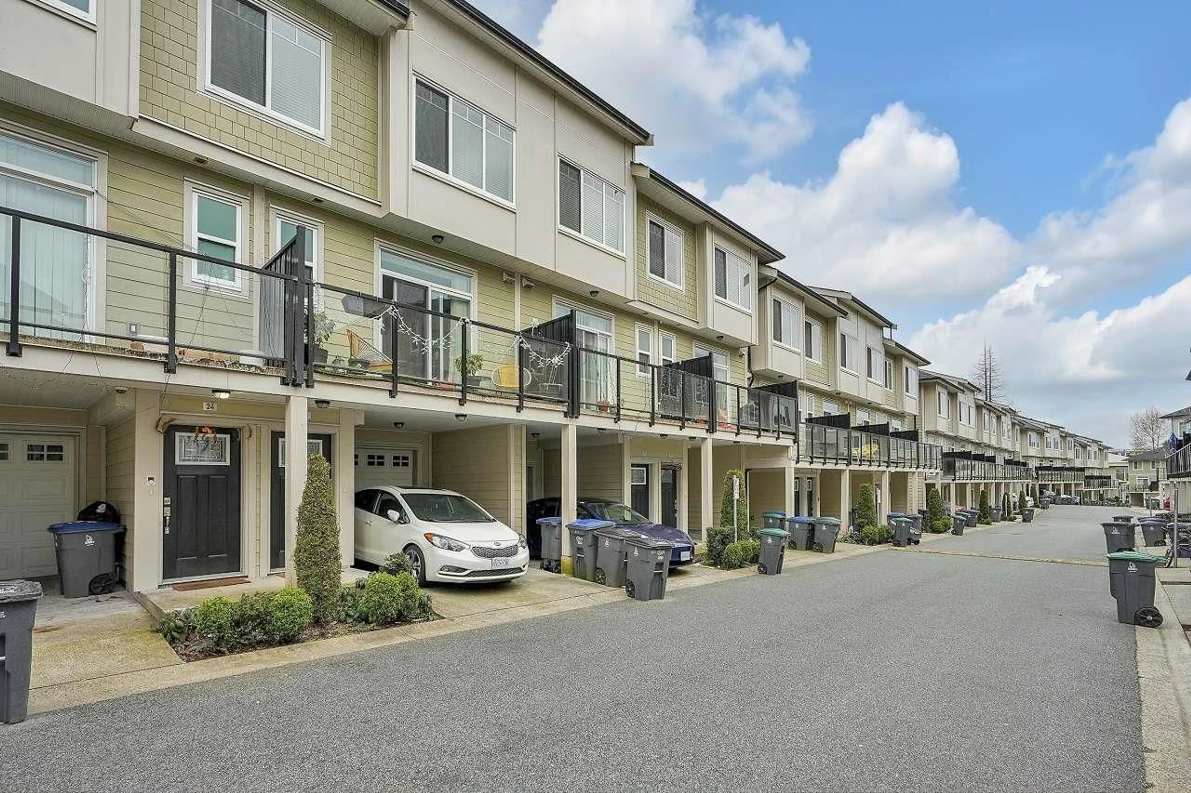 Patio, street for 23 - 13670 62, Surrey British Columbia V3X0H8