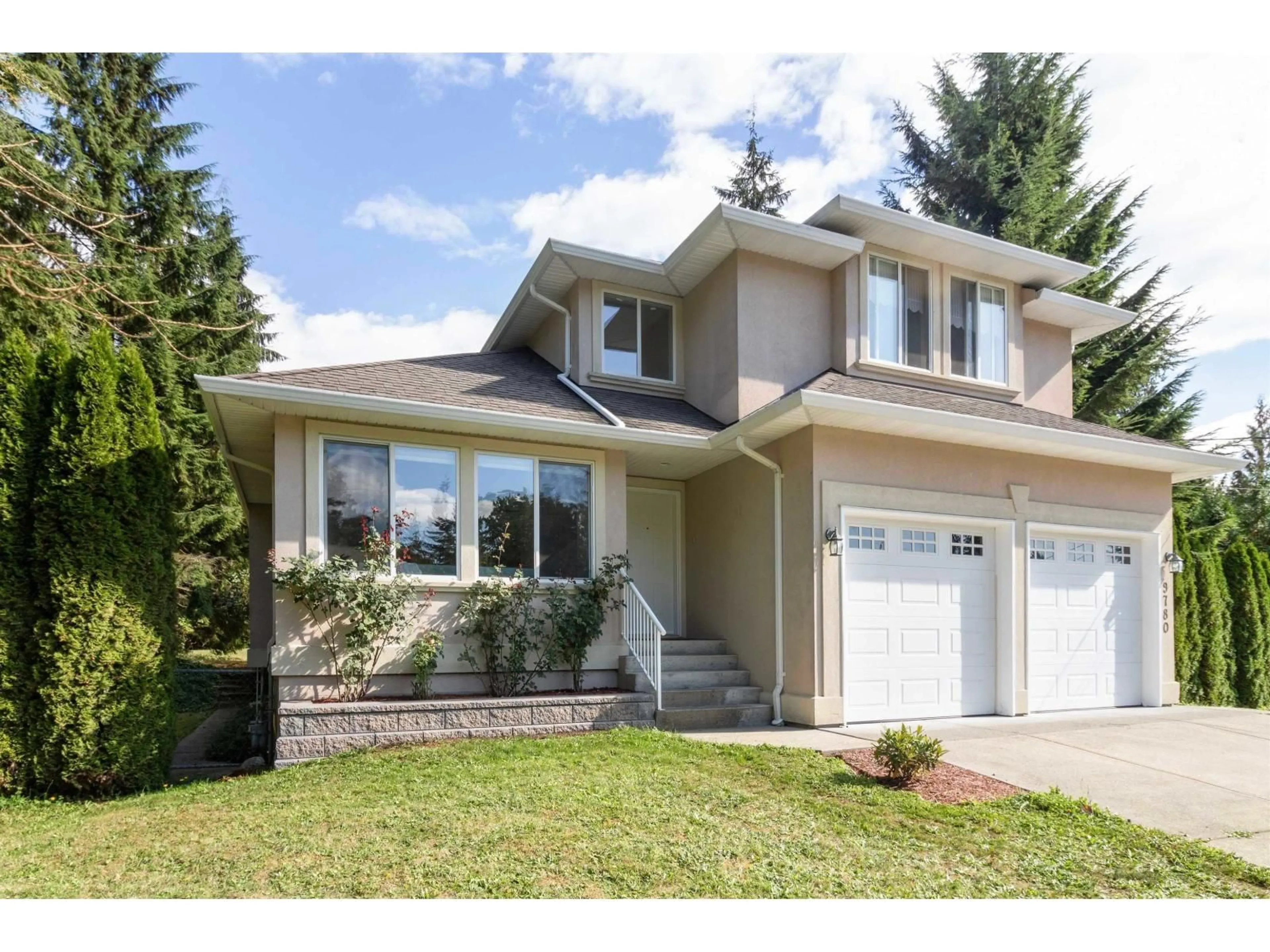 Home with vinyl exterior material, street for 9780 CEDAR, Mission British Columbia V2V7E7