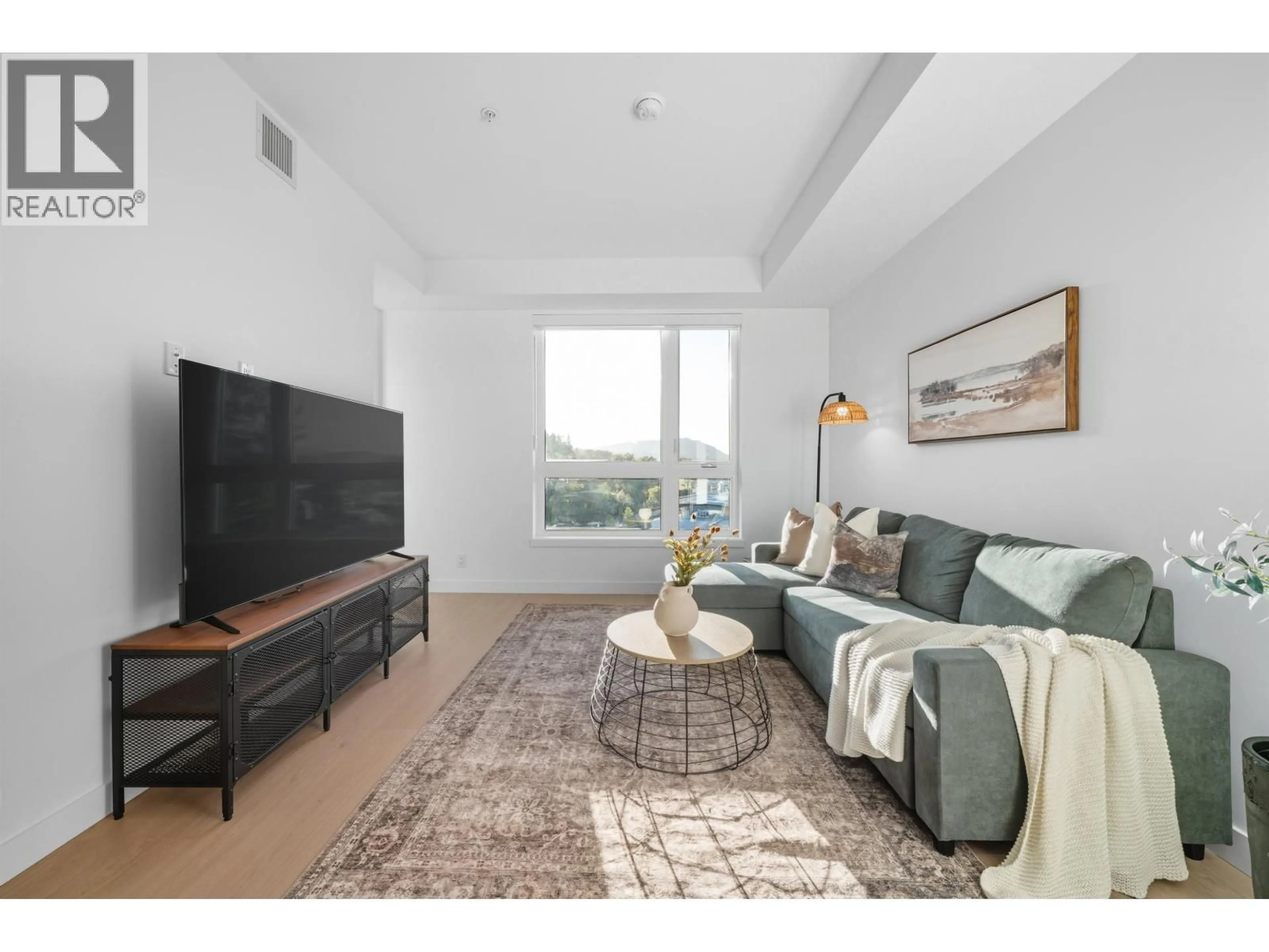 Living room with furniture, unknown for 611 - 150 JAMES ROAD, Port Moody British Columbia V3H0N7