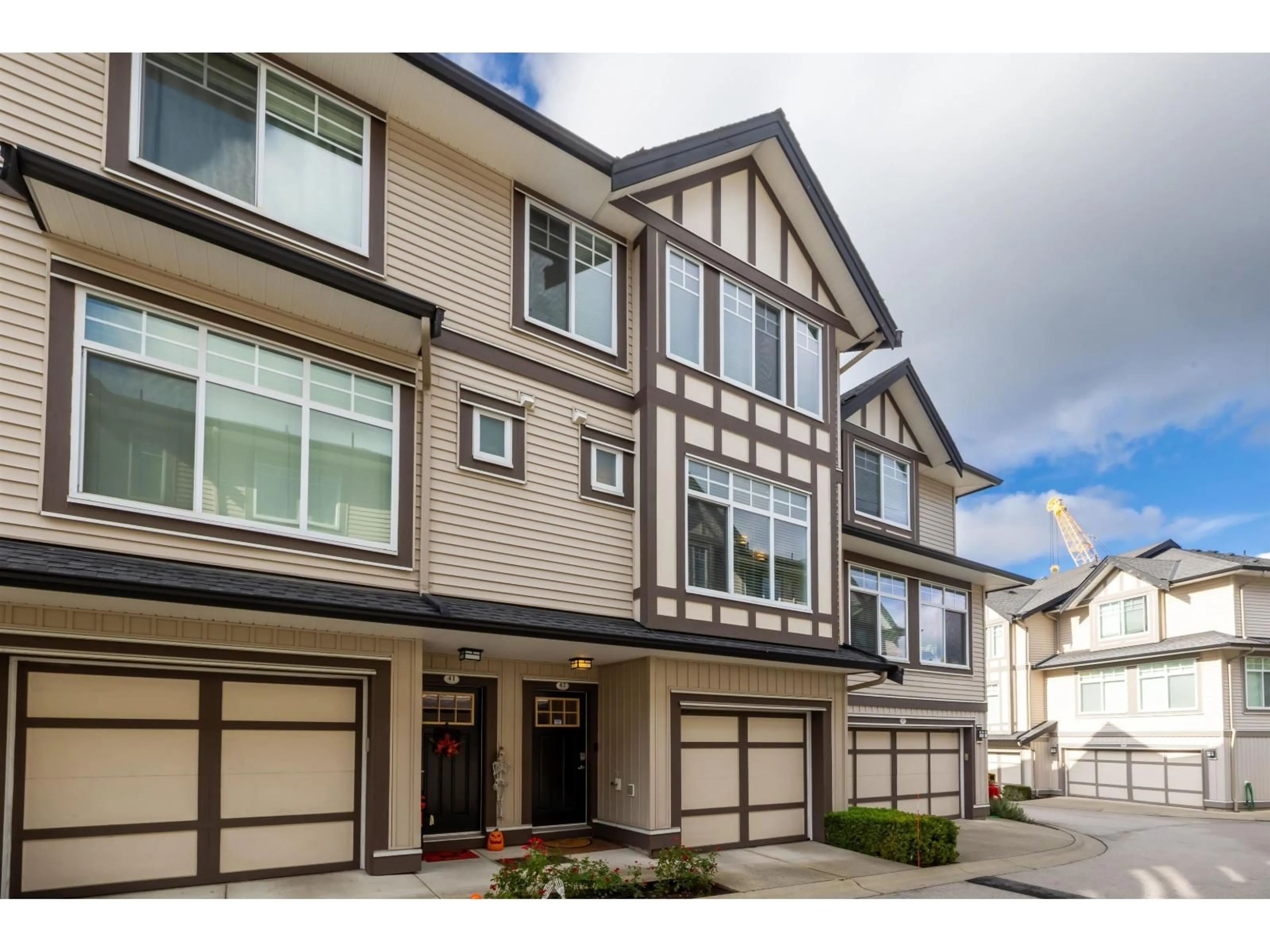 Unknown for 42 - 7090 180, Surrey British Columbia V3S3T9