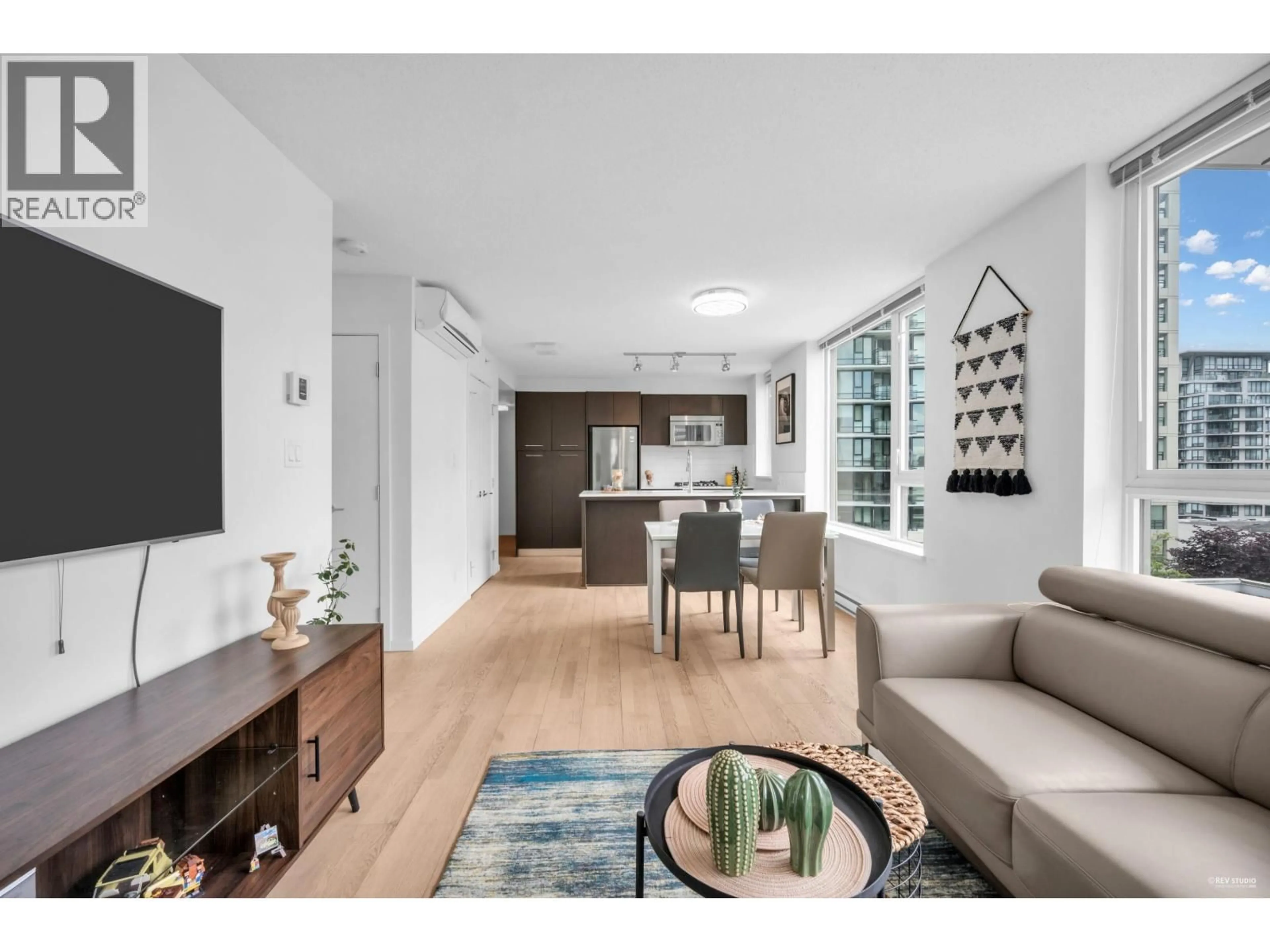 Living room with furniture, unknown for 1012 - 7733 FIRBRIDGE WAY, Richmond British Columbia V6X0M7