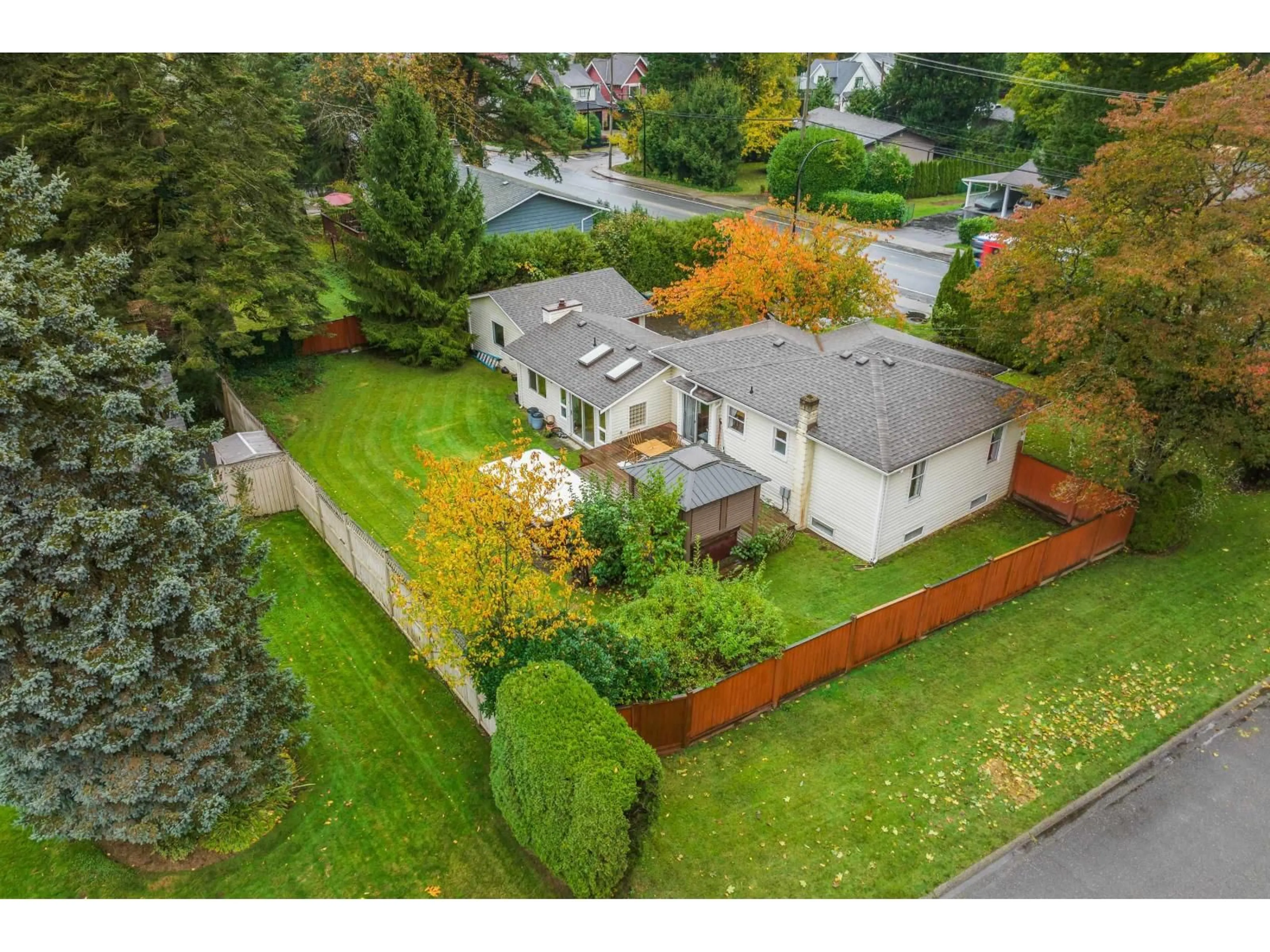 A pic from outside/outdoor area/front of a property/back of a property/a pic from drone, street for 23048 96, Langley British Columbia V1M1A0