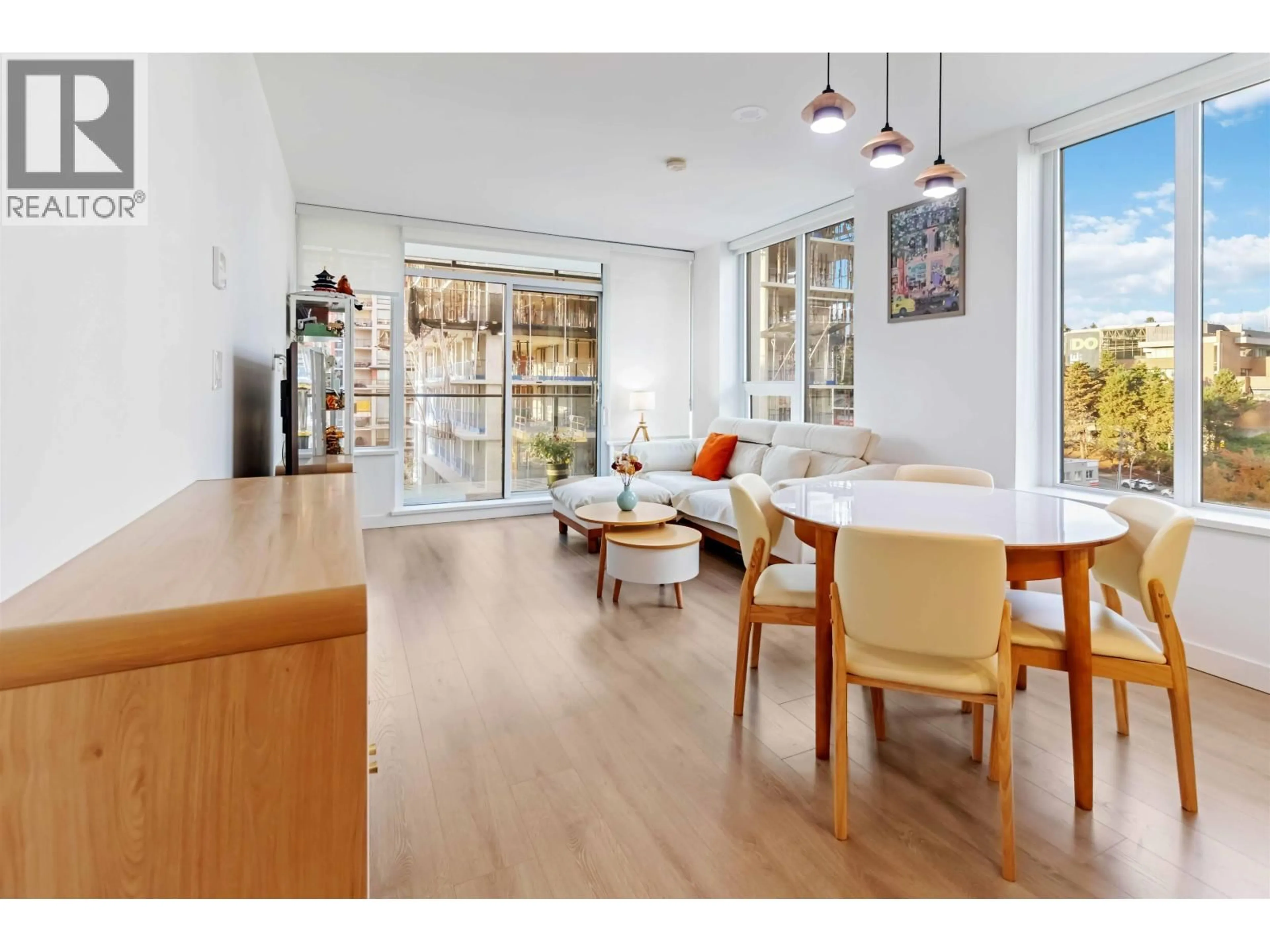 Dining room, wood/laminate floor for 1204 - 823 CARNARVON STREET, New Westminster British Columbia V3M0N5